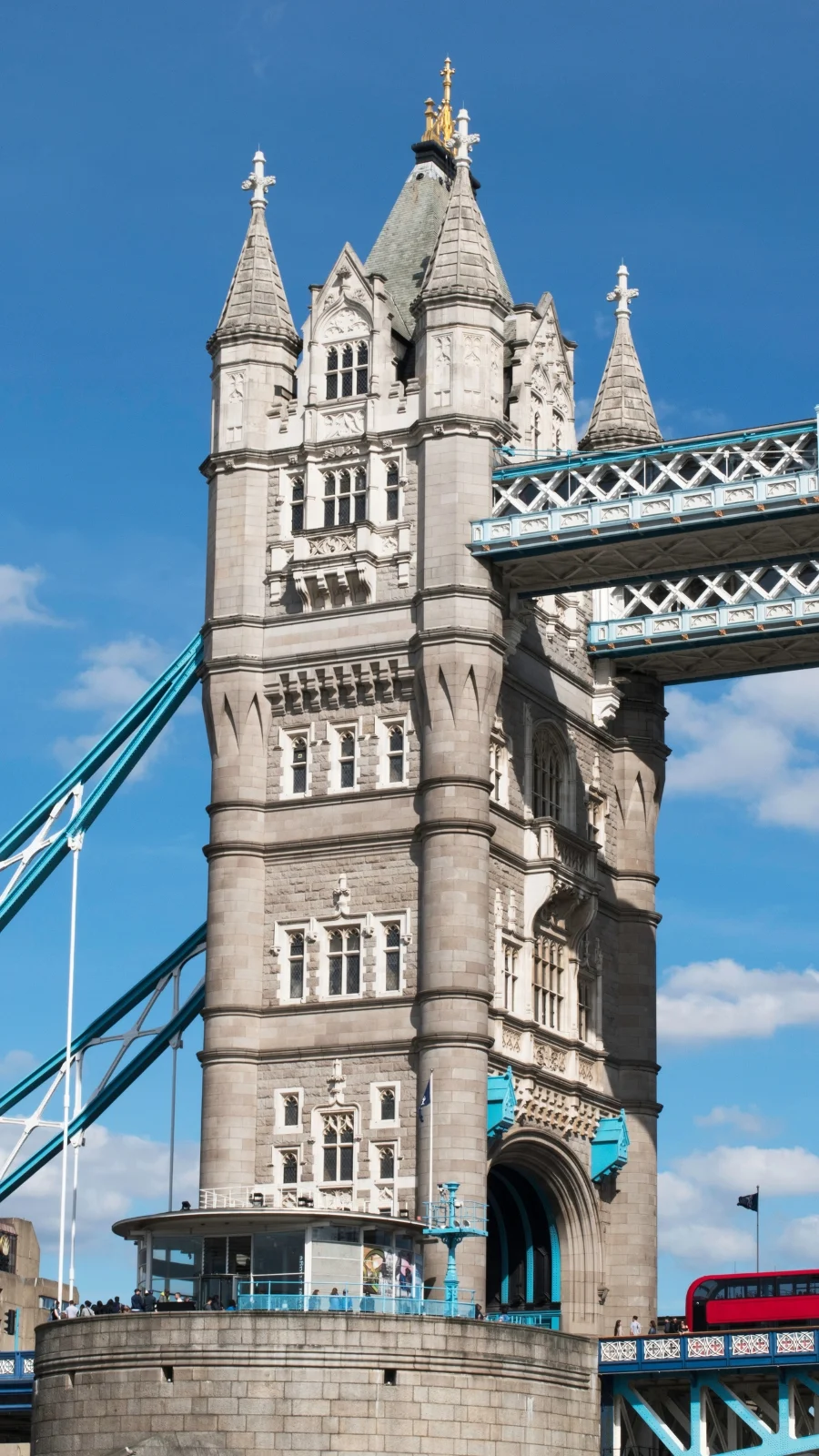 Free Things to Do in London With Kids: Tower Bridge