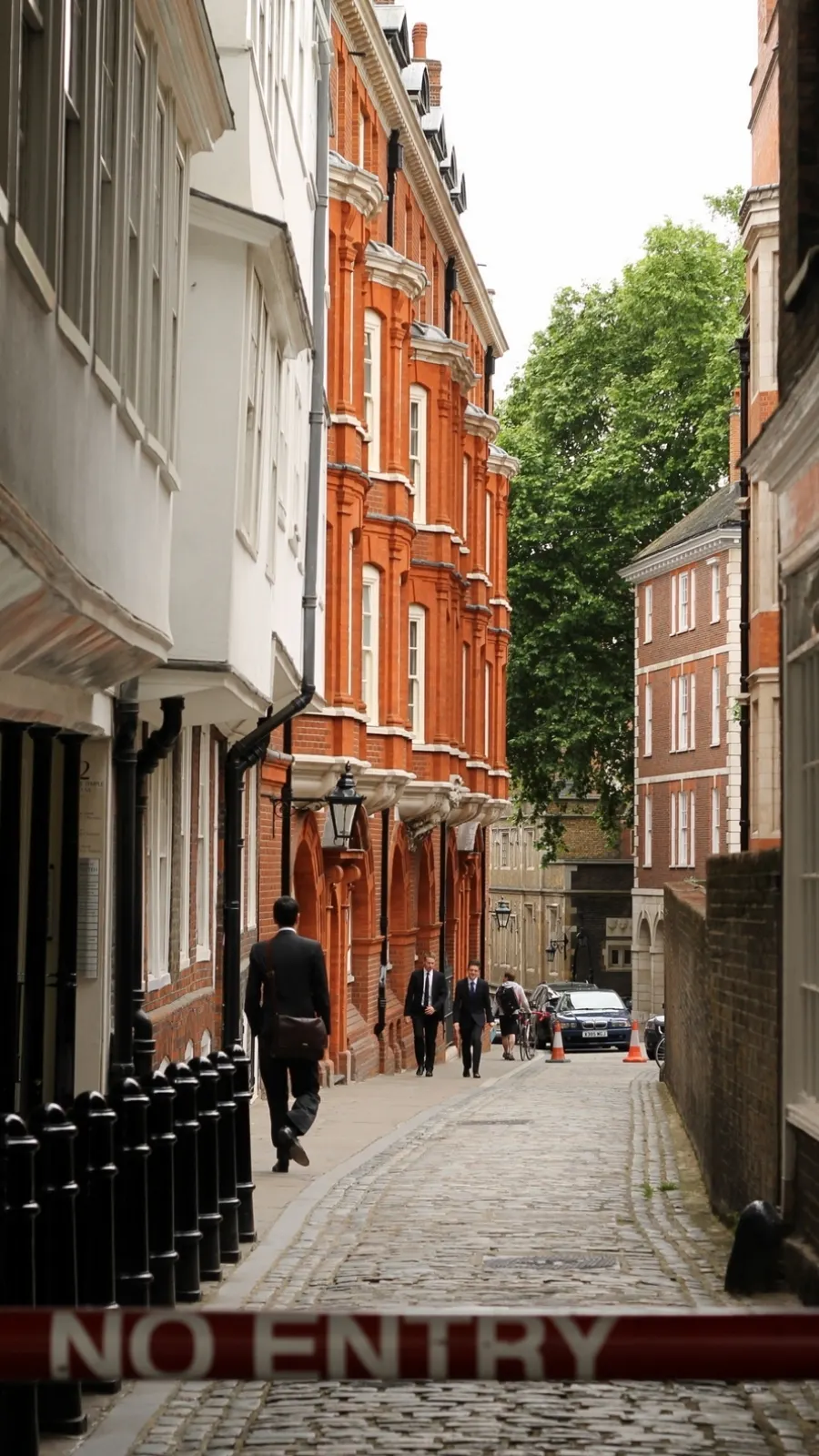 Cobbled Streets in London: Middle Temple