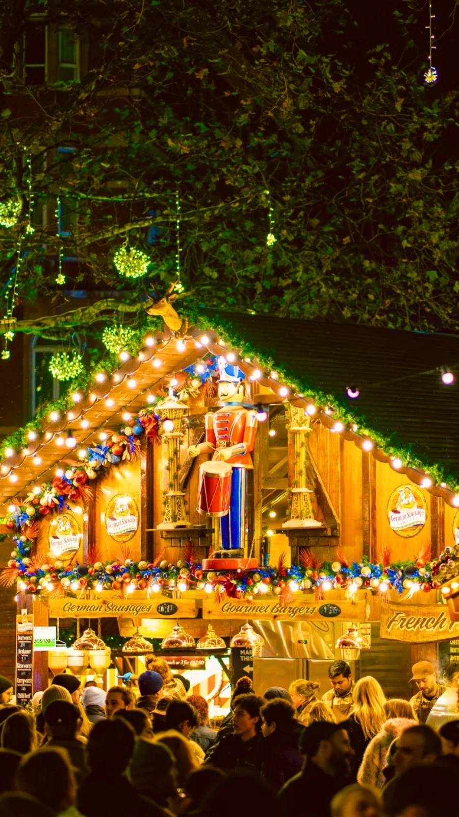 Christmas Markets in London: Leicester Square Christmas Market