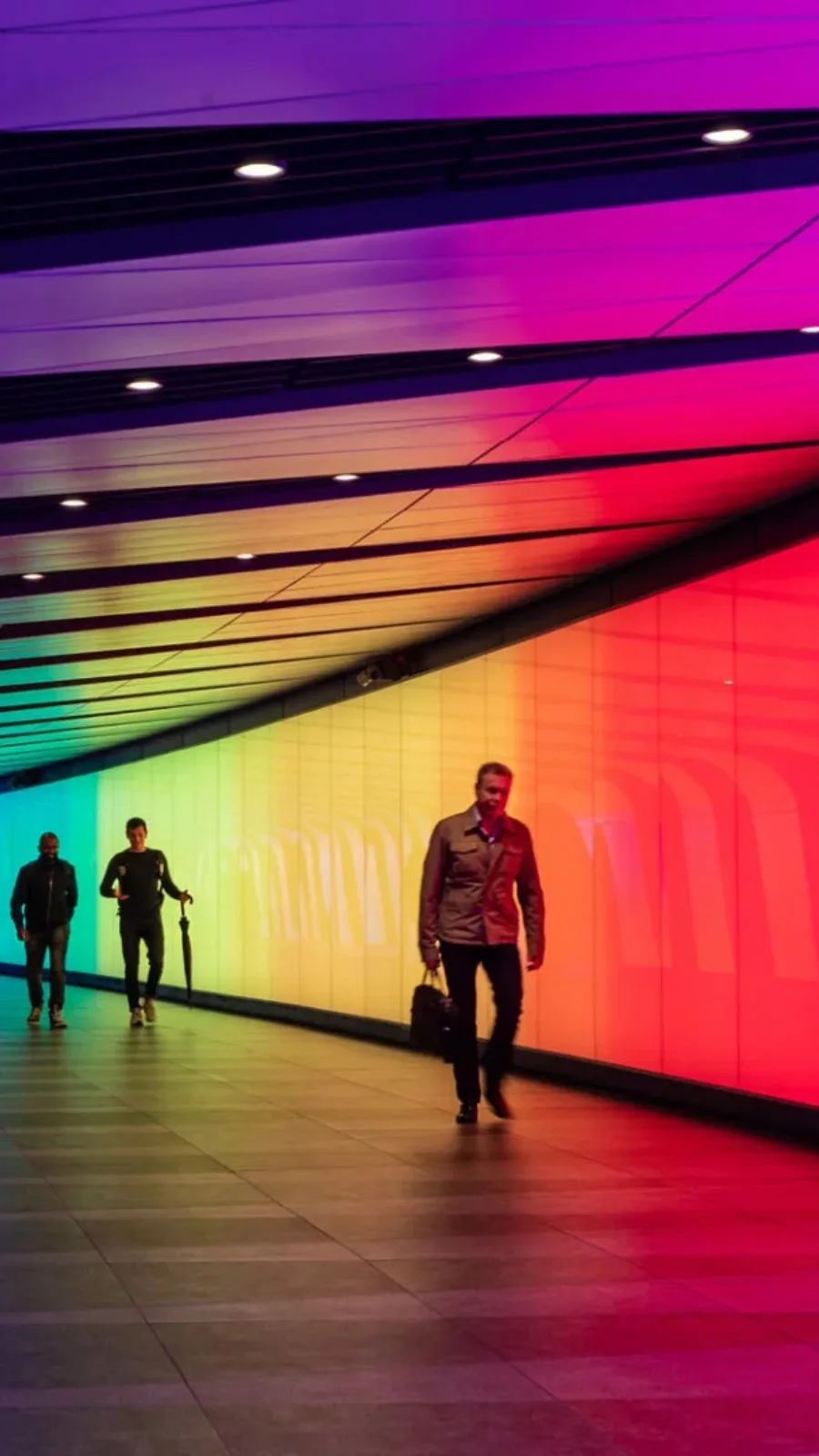 Neon Places in London: King's Cross Tunnel
