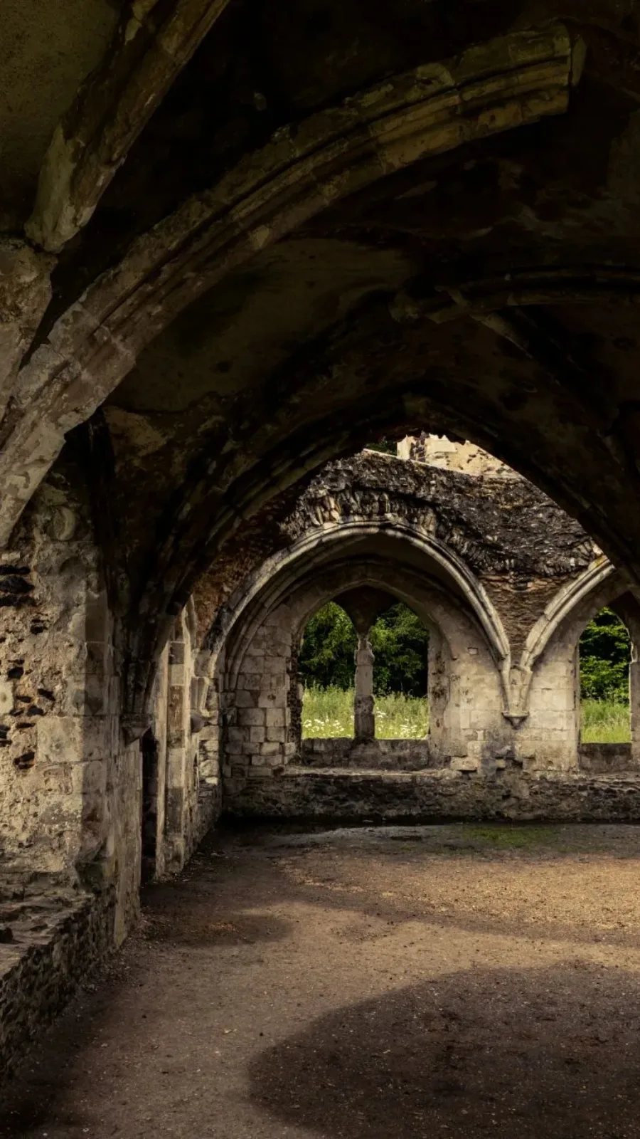 Hidden Peaceful Places Near London: Waverley Abbey