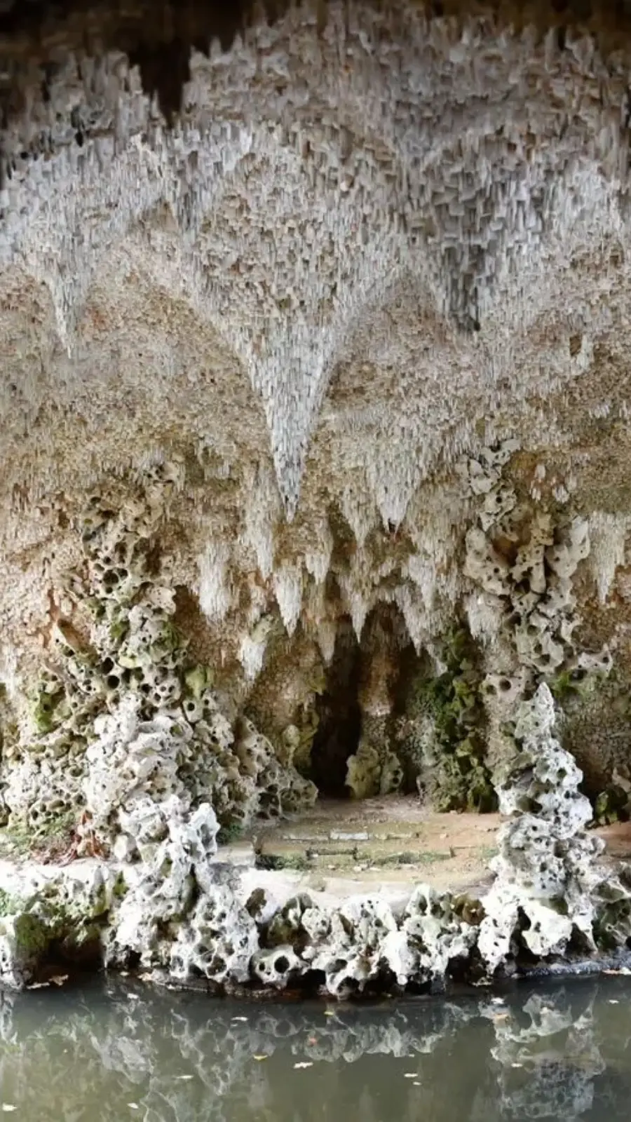 Hidden Peaceful Places Near London: Crystal Grotto at Painshill Park