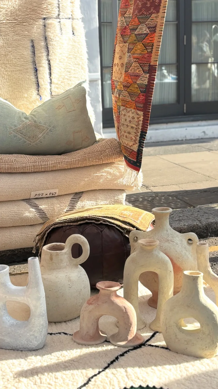 Things to Do in Notting Hill: Discover Moroccan White