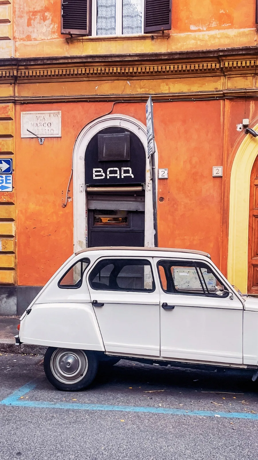 First Time in Rome travel guide: How to Move, What to Miss, Where to Stay - best neighborhoods in rome to visit - best hidden gems in rome italy - most common mistakes in rome to avoid 