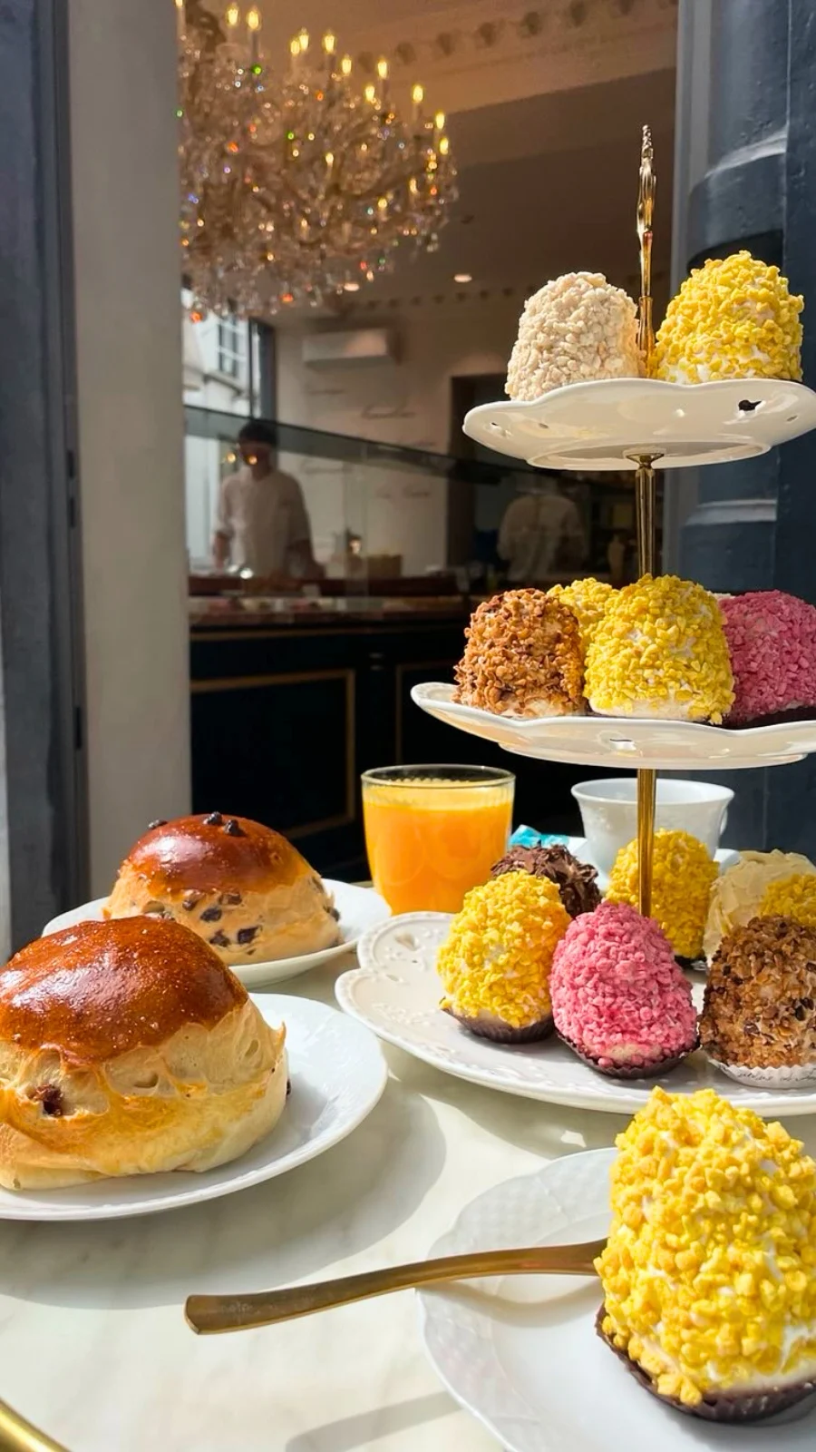Homesick in London: French Meringues in South Kensington at Aux Merveilleux de Fred