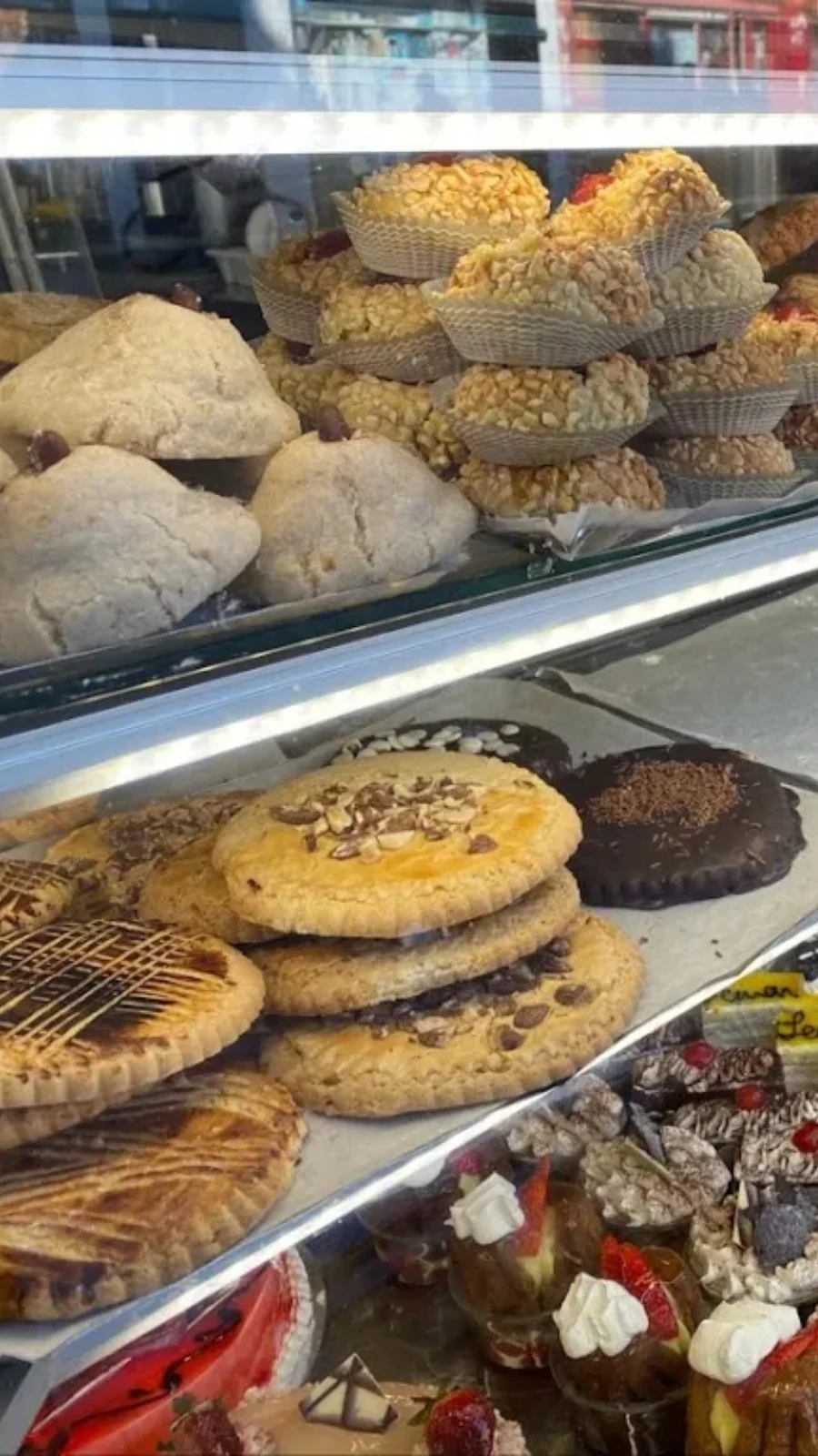 Homesick in London: Morocco and Algeria Behind the Bus Station, Finsbury Park