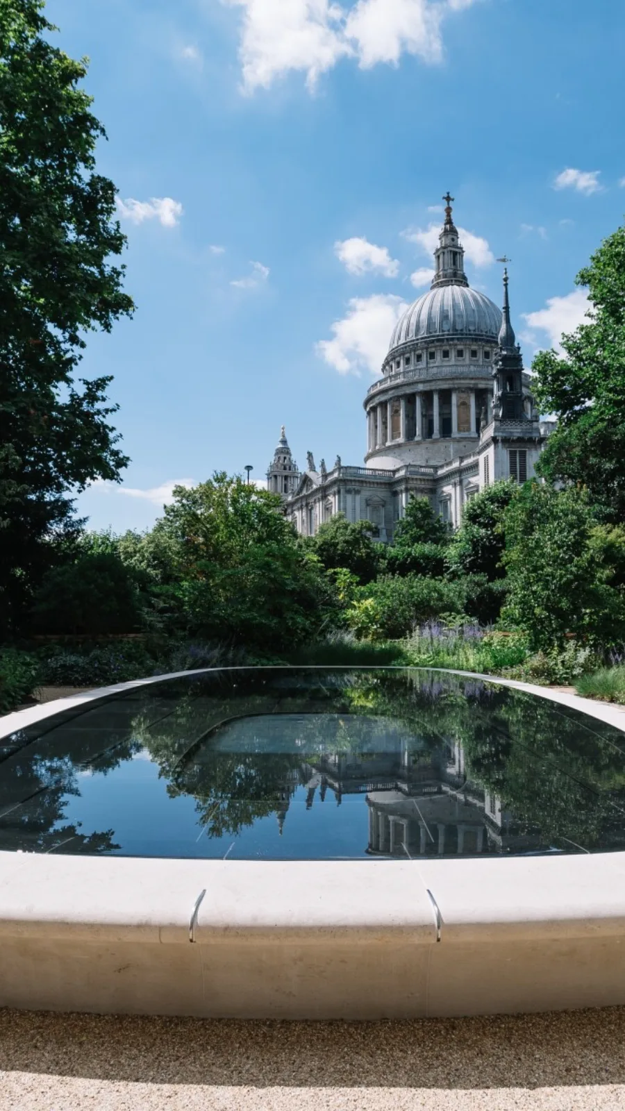Muslim Friendly London: Reflection Garden, St Paul's