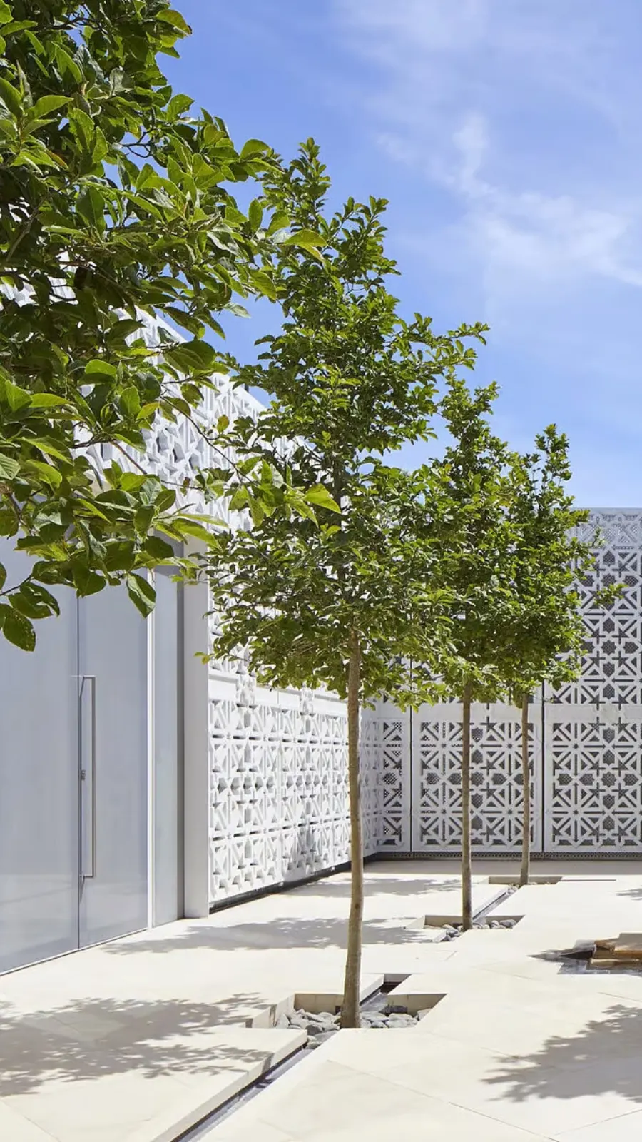 Muslim Friendly London: Aga Khan Centre Gardens and Geoffrey Jellicoe Gardens, King's Cross
