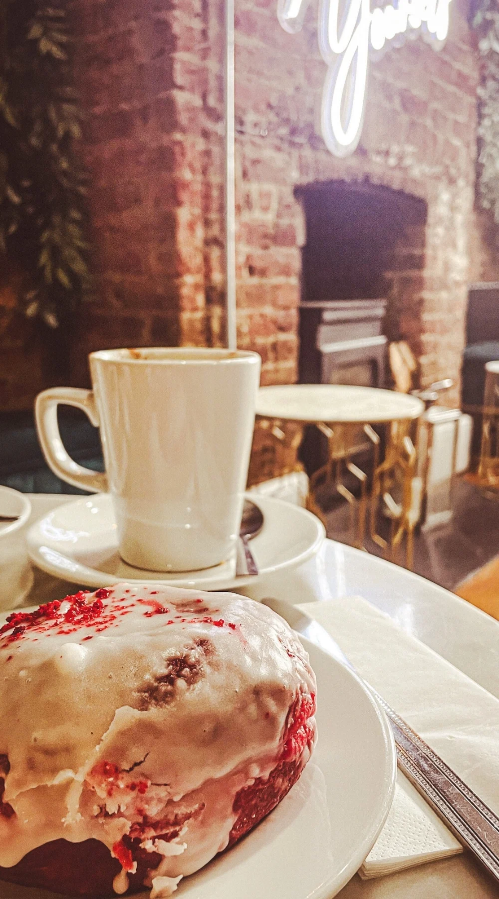 Colairo's Crystal Palace, London's Secret Floral Cafe Deli review - hidden coffee shops in london westow hill