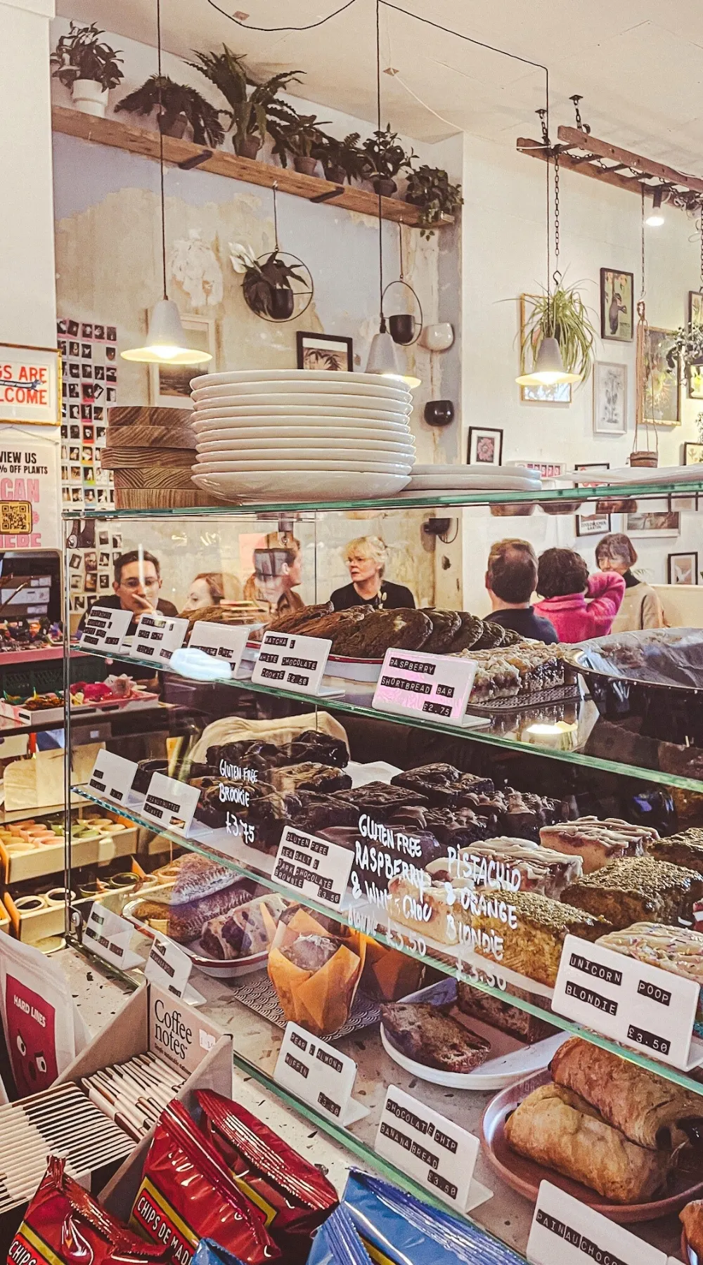 The Vaults Collective, A Magical Secret Cafe and Plant Shop - la mouche bakery - ivy and the wolf crystal palace - the vaults collective review london - best vegan cafes in london bakeries