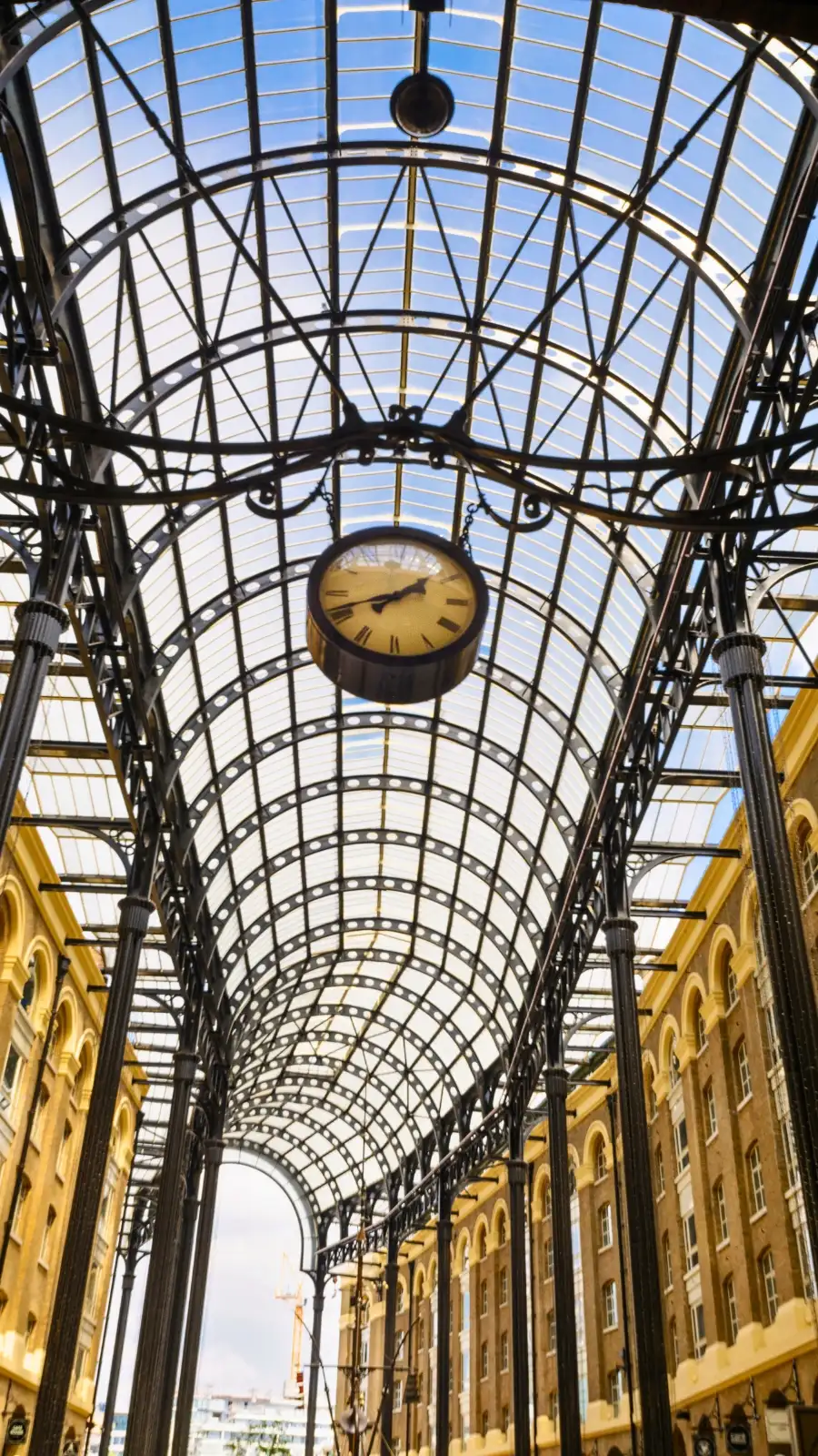 Old Industrial Neighborhoods in London: Docklands & Hay’s Galleria, The Bones of Trade