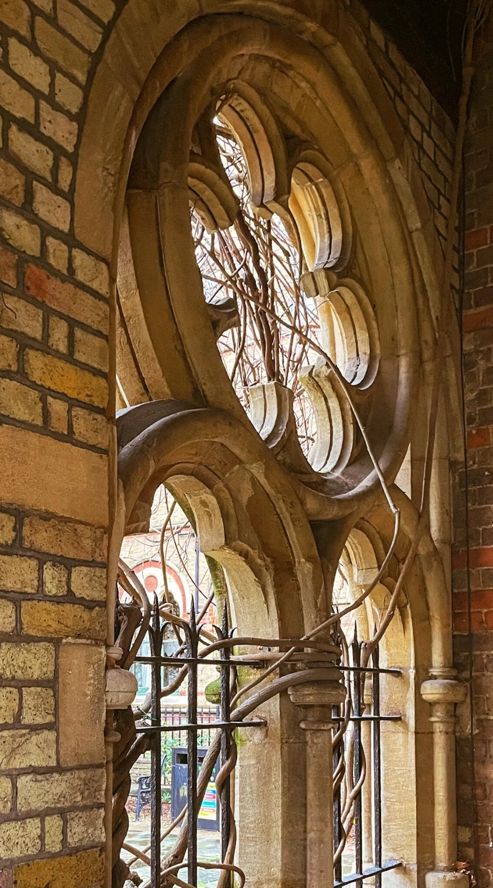 London's Secret Gardens: Mark Street Gardens, Shoreditch hidden gems - best things to do in east london - hidden parks in london sightseeing - most beautiful places in london bucket list 