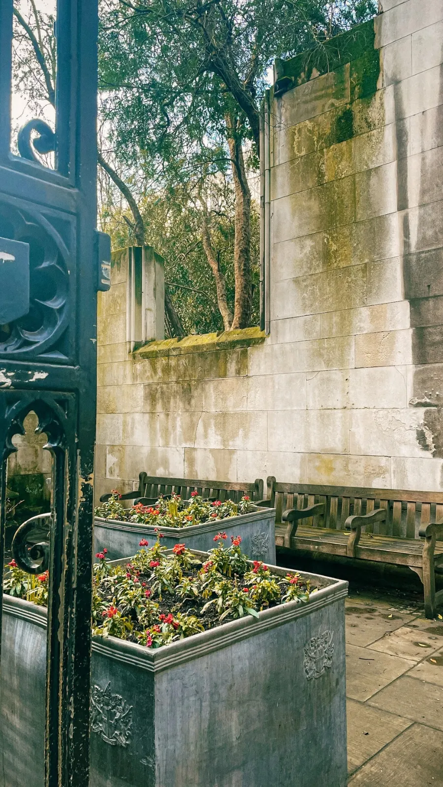 London's Secret Gardens: St Dunstan in the East church ruins - how to visit saint dunstan in the east city of london hidden gems - london sightseeing travel guide - most secret places in london
