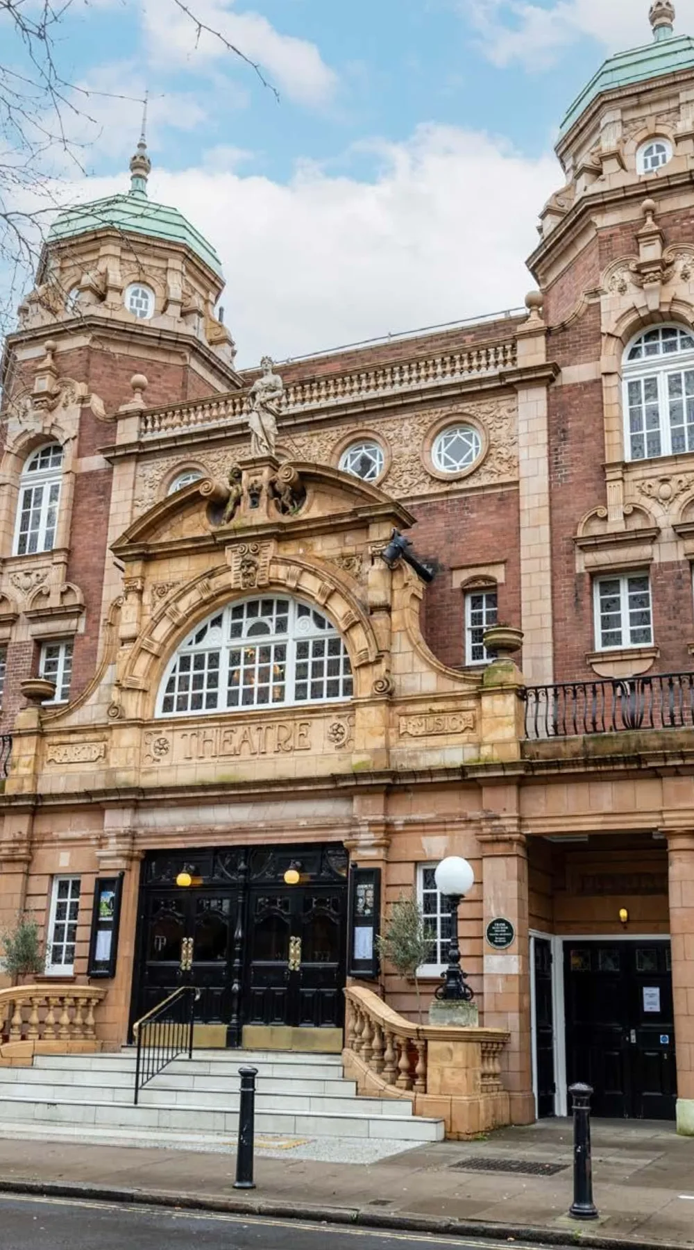 Richmond Theatre Tours - Richmond (District Line terminus)