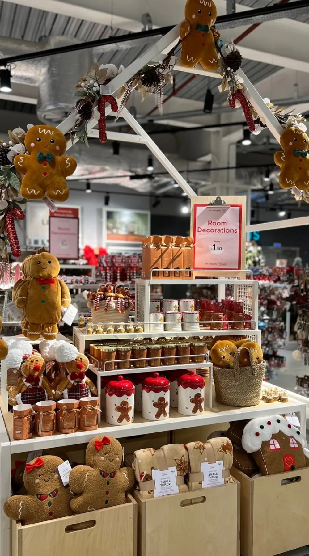 Cheap Homeware Stores in London: Primark