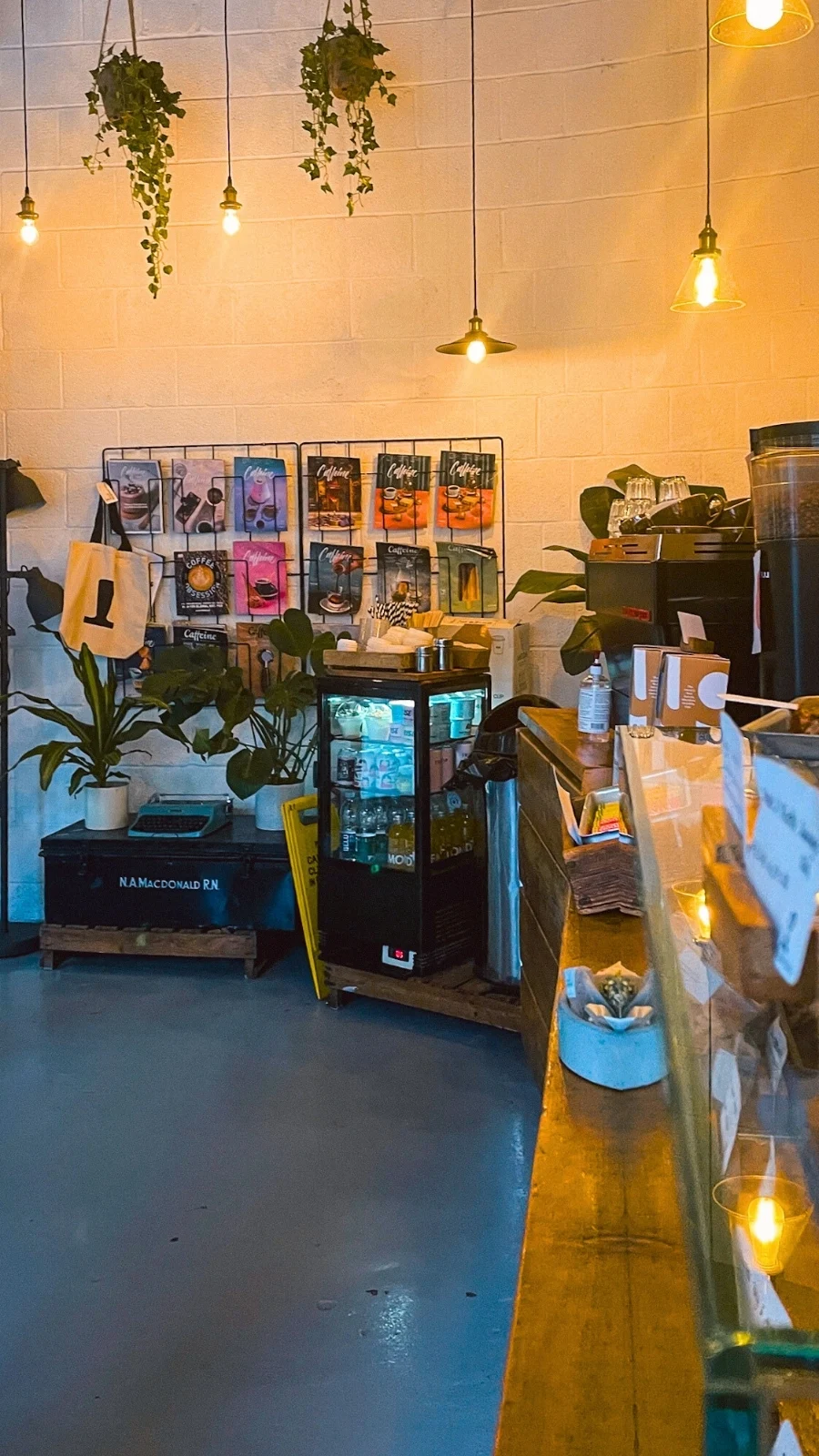 Central London's Cute Cafes: Press Coffee Co Review chancery lane - best coffee shops in city of london - rustic cafes in london - colorful lattes in london - best banana bread in london - best brownies in london - fleet street coffee shop