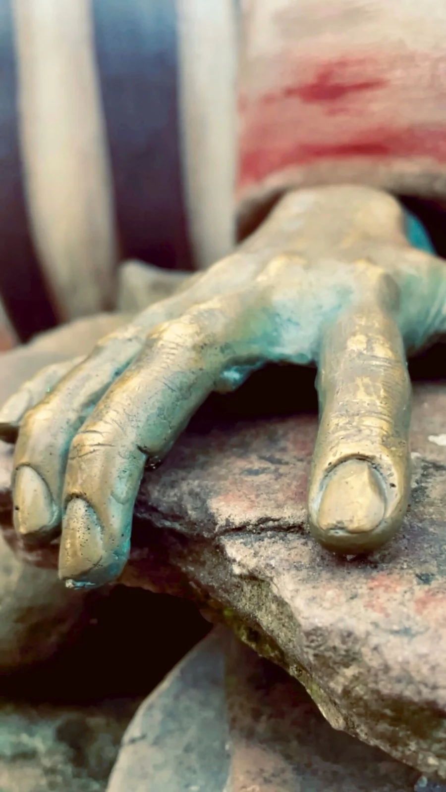 London's Secret Sculptures: Earthing by Jocelyn McGregor - best hidden gems in london aldgate travel guide - hidden statues in london - strange places in london bucket list