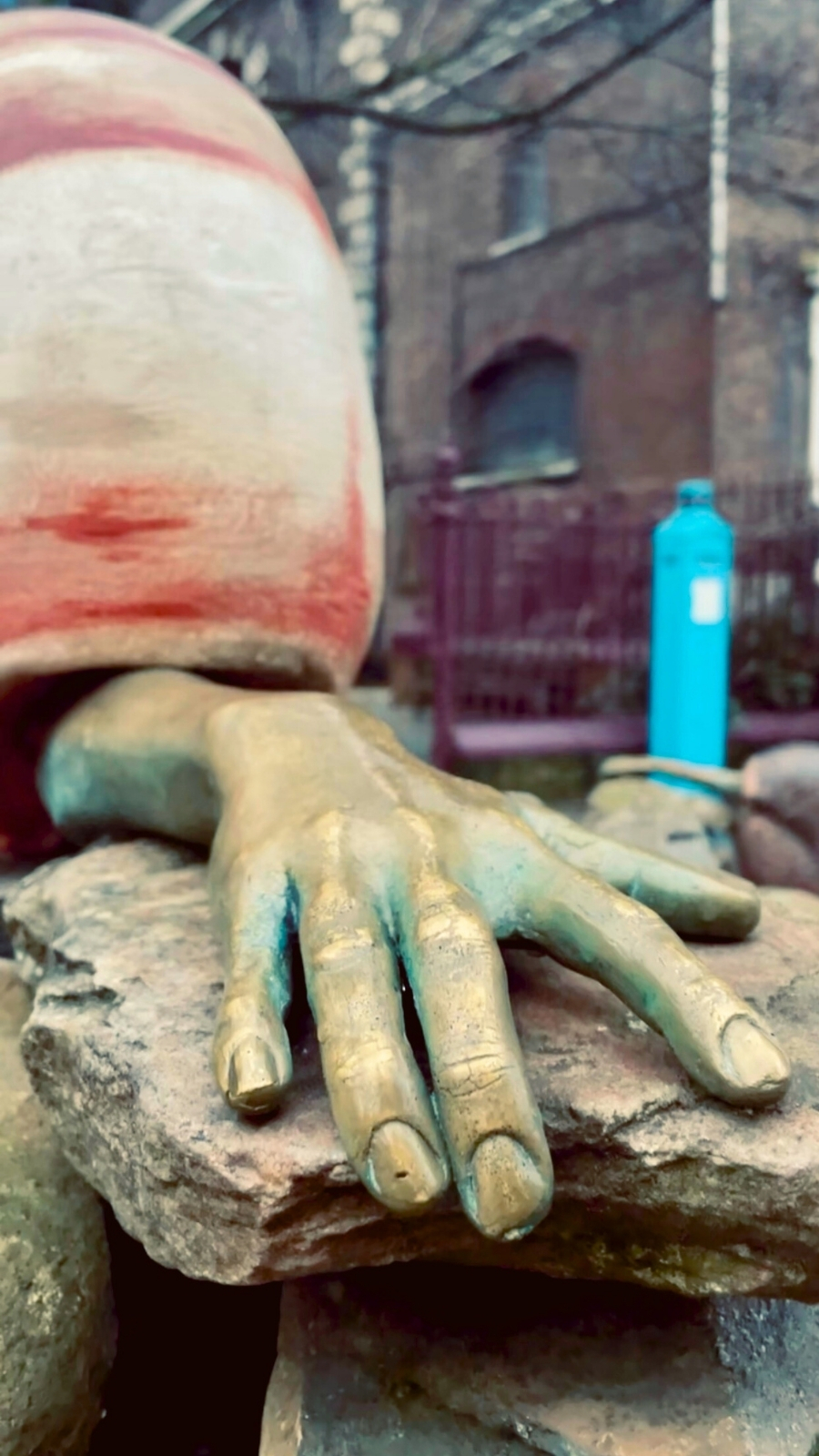 London's Secret Sculptures: Earthing by Jocelyn McGregor - best hidden gems in london aldgate travel guide - hidden statues in london - strange places in london bucket list