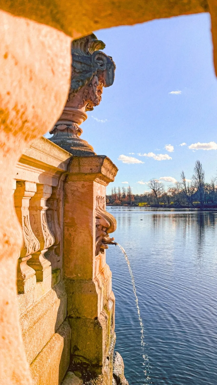 most secret gardens in london italian gardens kensington gardens photos - best photo spots in london - best places to visit in london spring summer - beautiful sculptures in london travel guide - free things to do in london off the beaten path bayswater