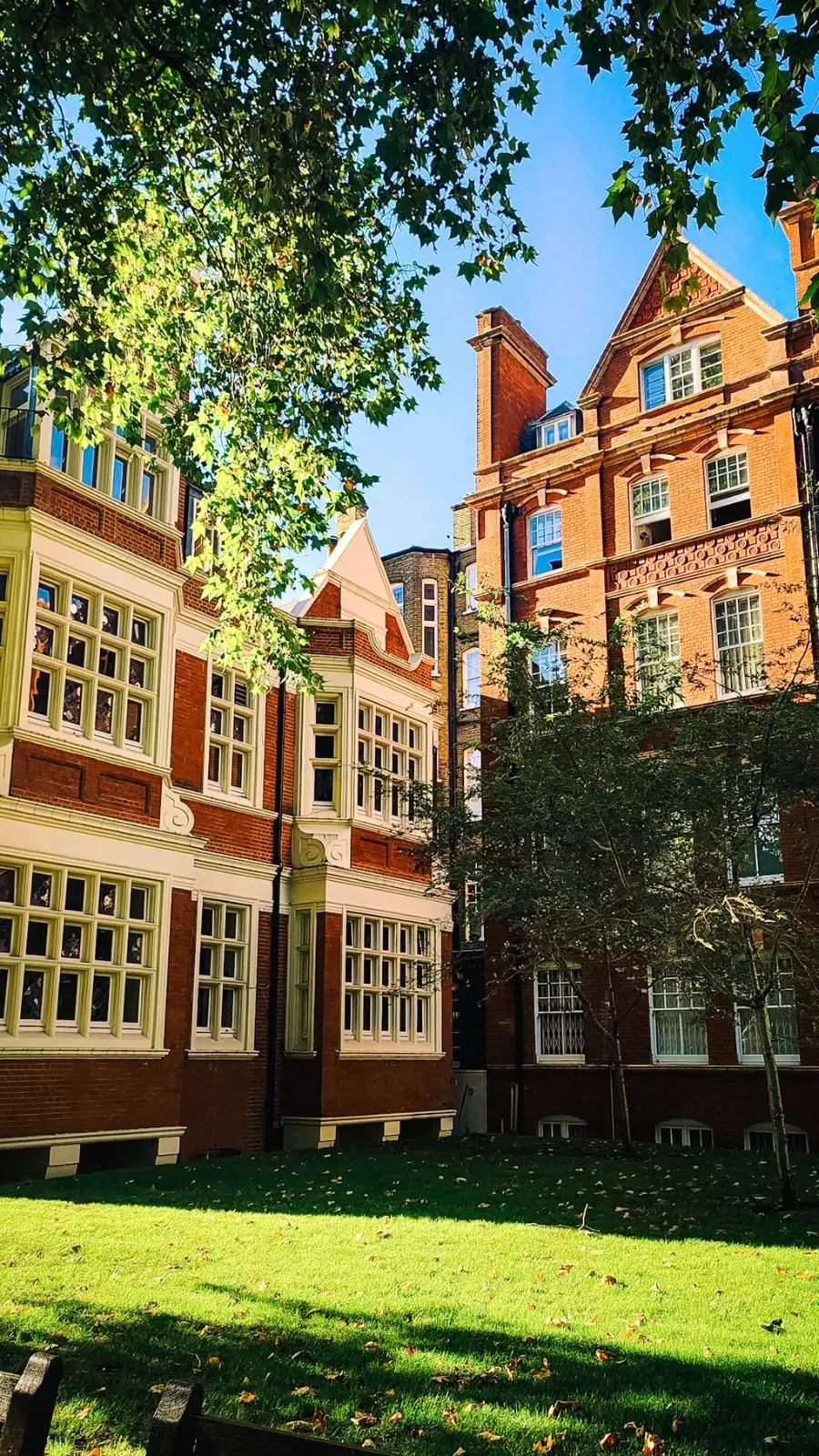 how to visit mount street gardens in mayfair hidden gem london travel guide - secret gardens in central london with hidden church - free things to do in london off the beaten path