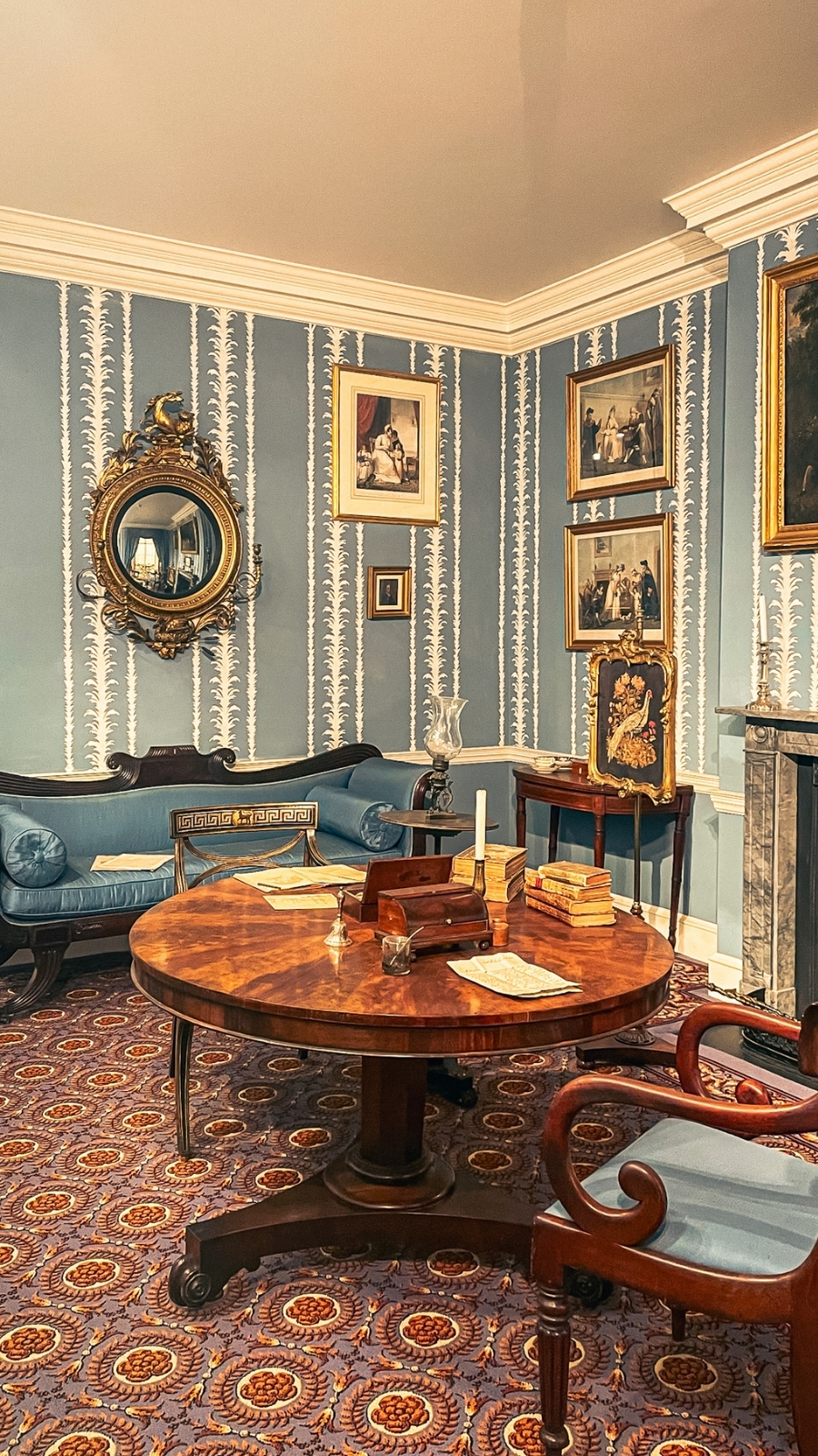 A Drawing Room in 1830, Museum of the Home, Hoxton london