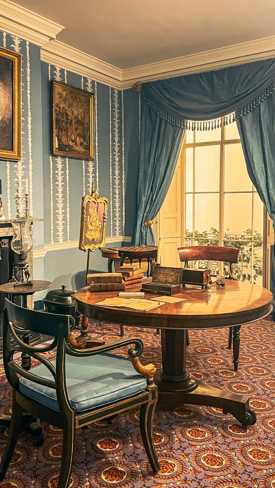 A Drawing Room in 1830, Museum of the Home, Hoxton london