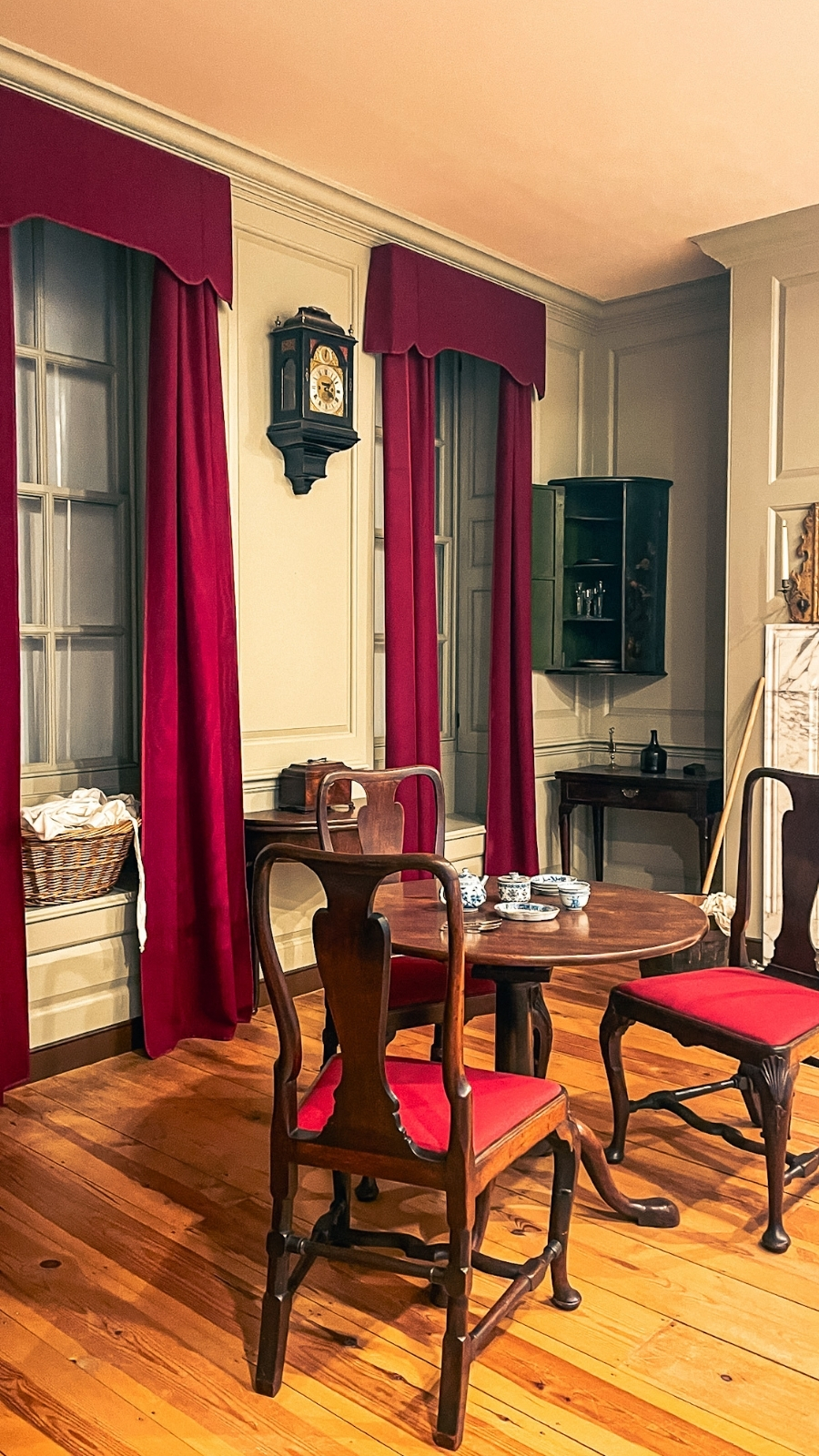 A parlour in 1745, Museum of the Home, Hoxton
