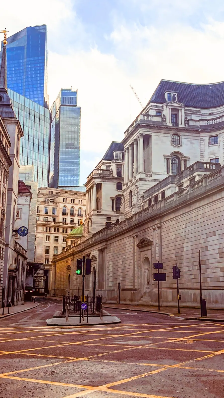 City of London's Tivoli Corner, a Neoclassical Hidden Gem - most secret places in london historical sites - free things to do in london travel guide bucket list 