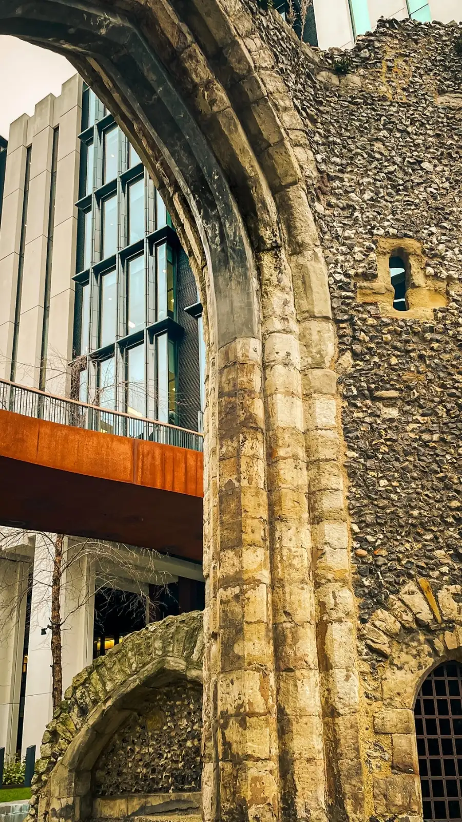 London's Hidden St Alphage Garden: Church Ruins in the City of london travel guide - most secret places in london off the beaten path bucket list - historical sites in london - secret photo spots