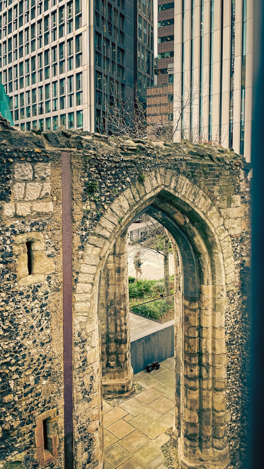 London's Hidden St Alphage Garden: Church Ruins in the City of london travel guide - most secret places in london off the beaten path bucket list - historical sites in london - secret photo spots