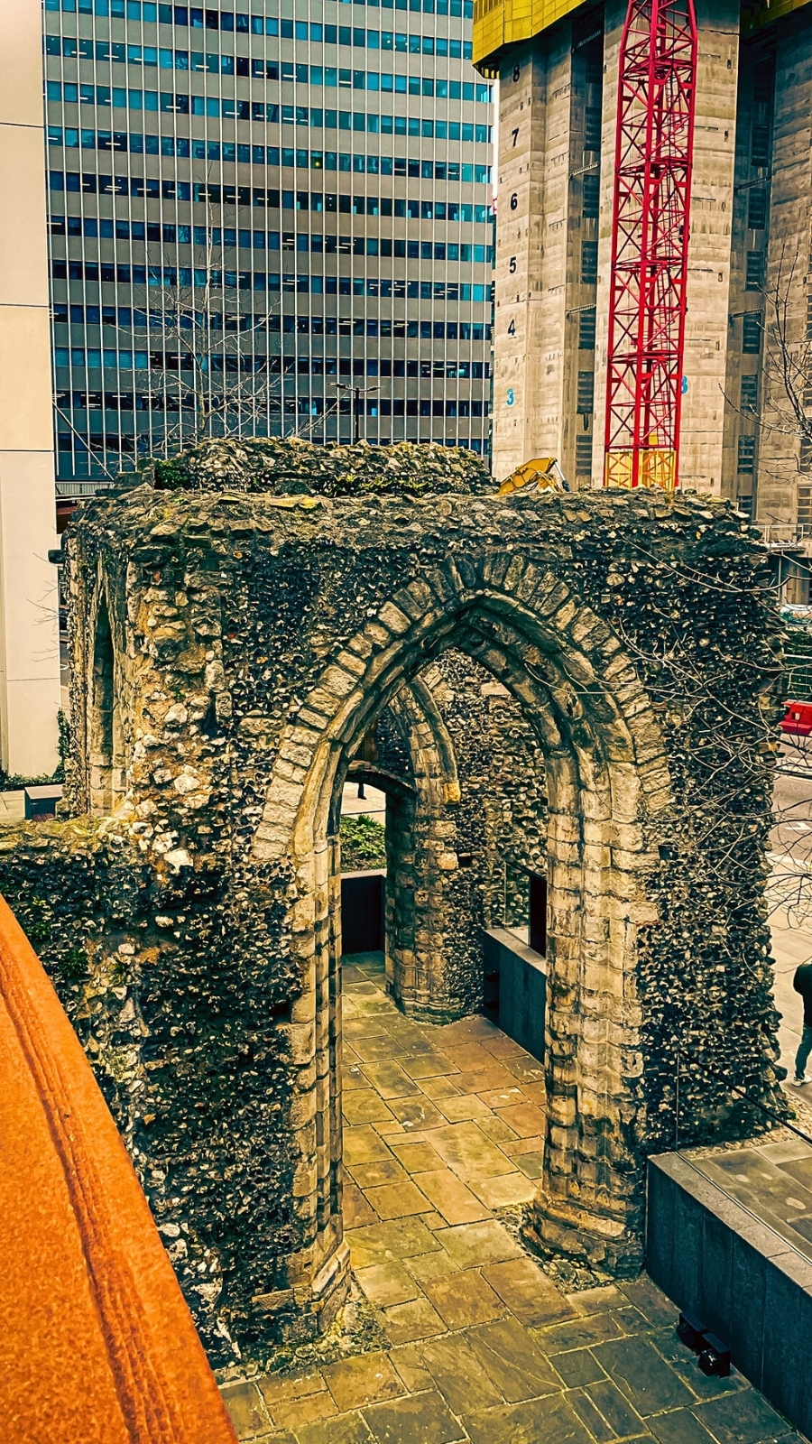 London's Hidden St Alphage Garden: Church Ruins in the City of london travel guide - most secret places in london off the beaten path bucket list - historical sites in london - secret photo spots