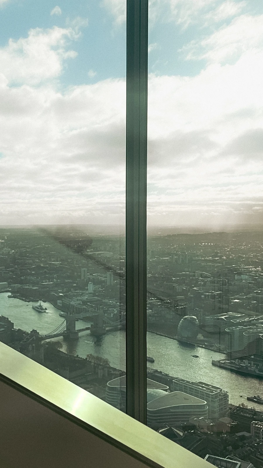 free viewpoints in london horizon 22 review how to visit - free rooftops in london city travel guide - best things to do in london bucket list