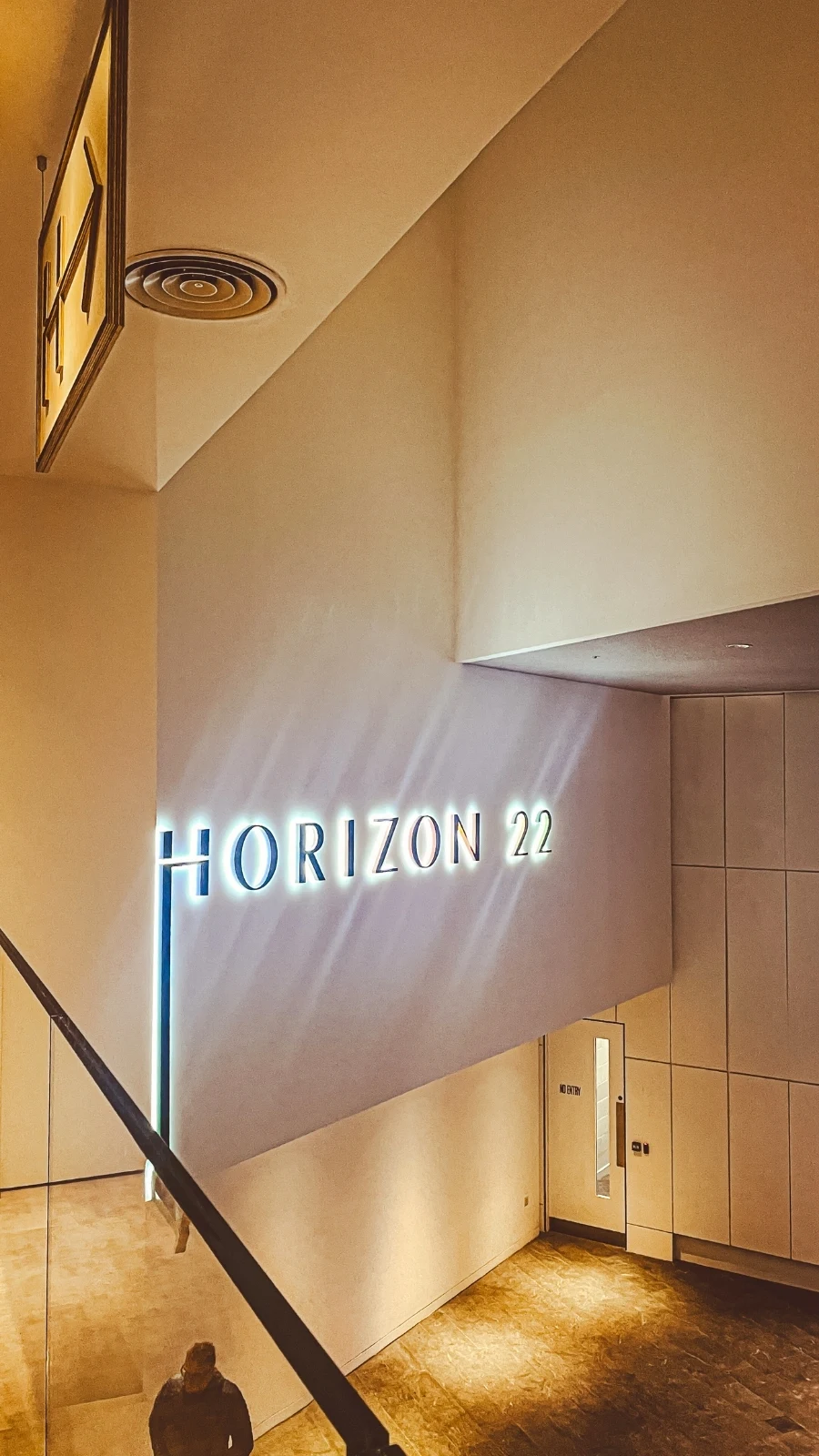 free viewpoints in london horizon 22 review how to visit - free rooftops in london city travel guide - best things to do in london bucket list