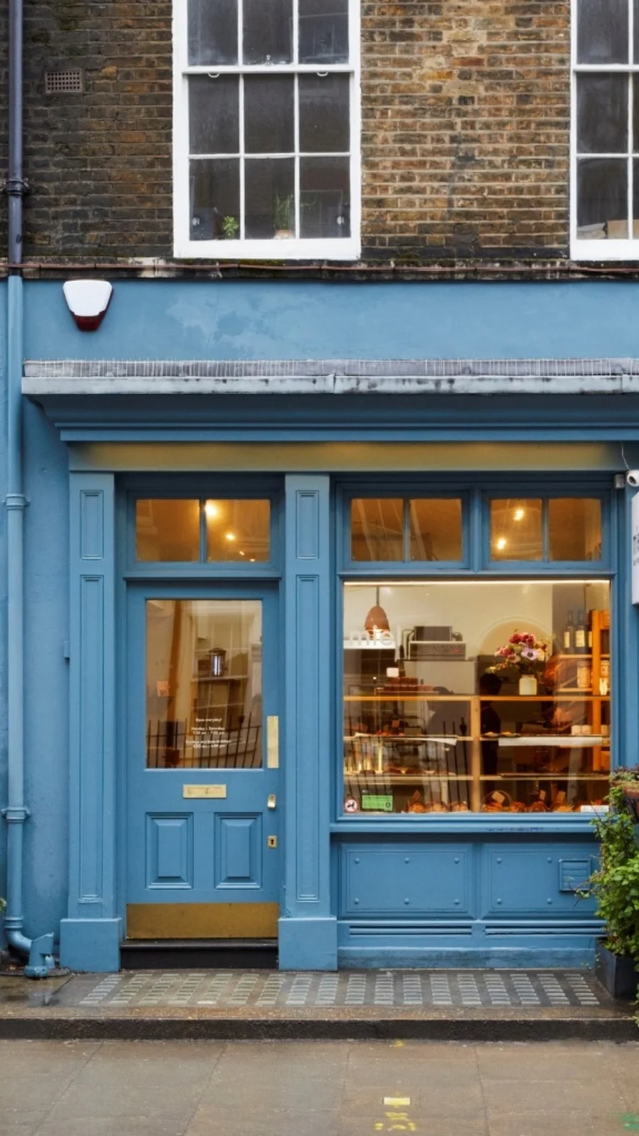 Pretty Neighborhoods in Central London: Fitzrovia