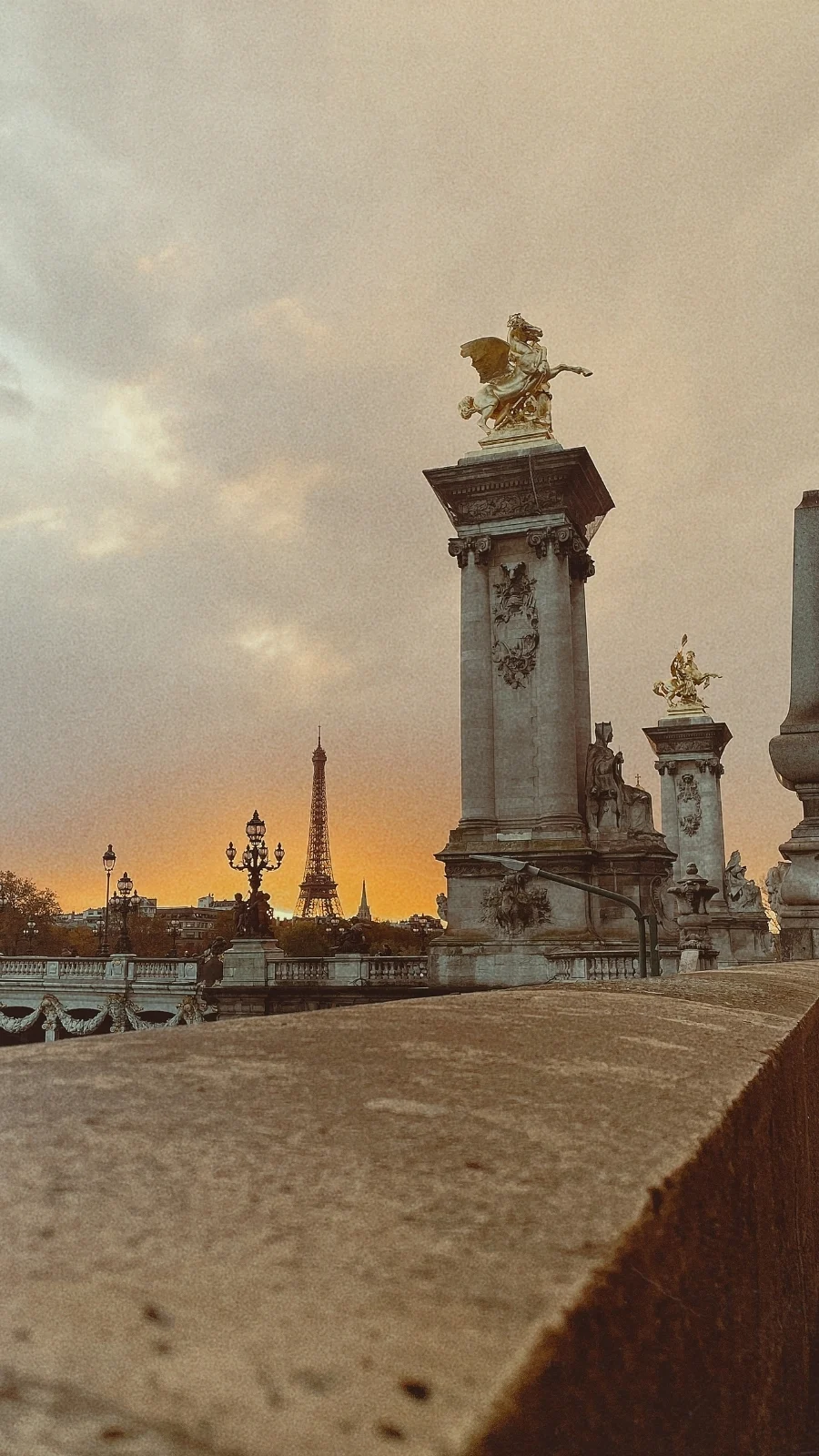 Art Nouveau in Paris: Pont Alexandre III