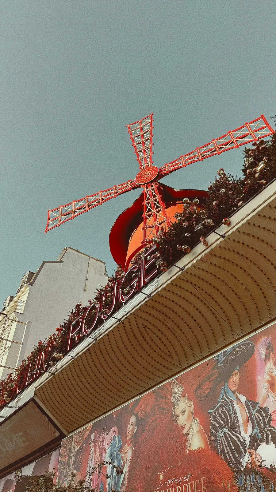 Art Nouveau in Paris: Moulin Rouge and Moulin Rouge Boutique