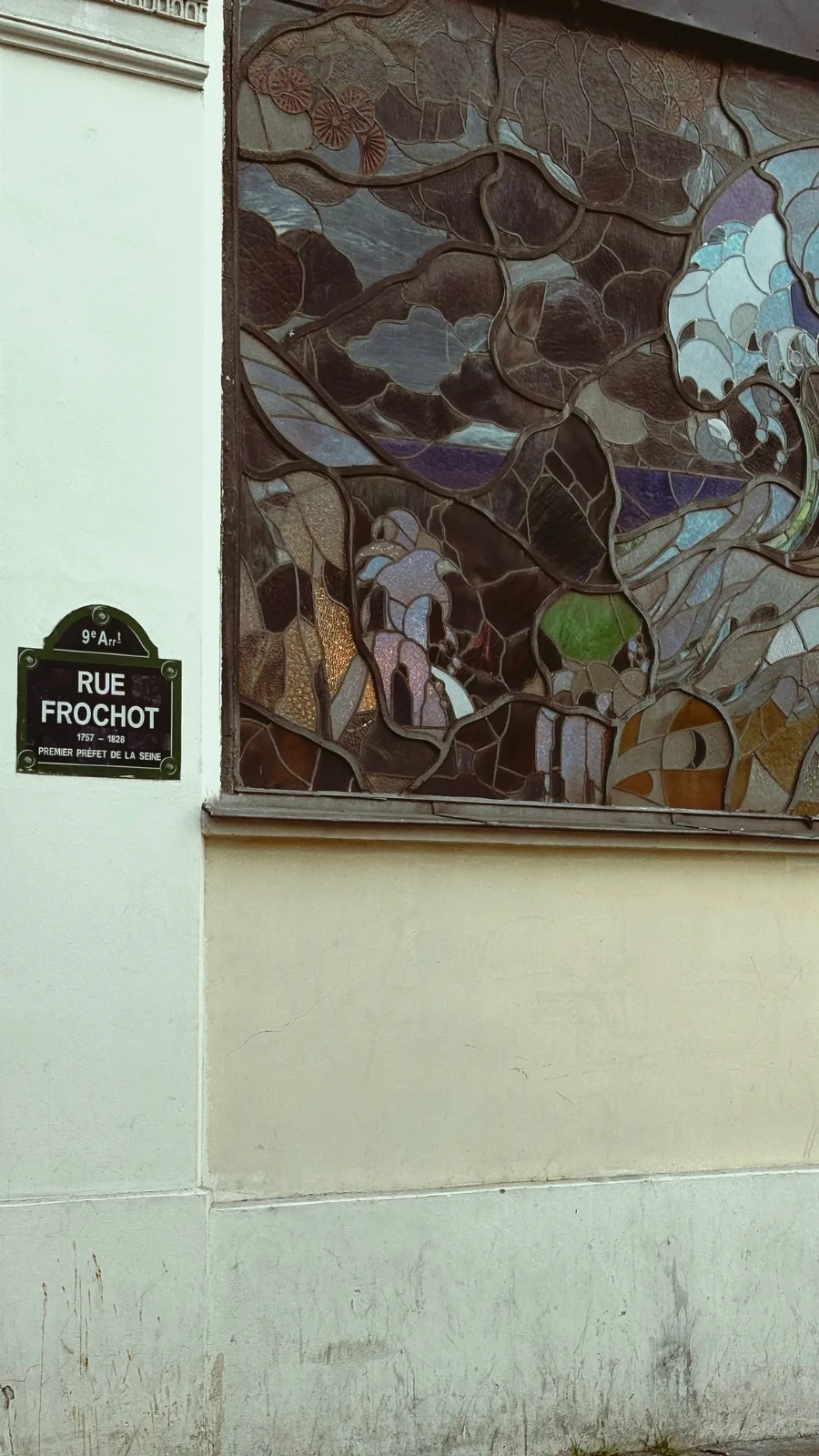 Art Nouveau in Paris: Villa Frochot near Pigalle