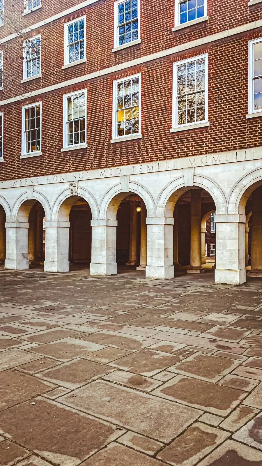 medieval places in london travel guide - historical sites in london temple church history photos - cheap things to do in london off the beaten path - beautiful places in london bucket list knights templar in london