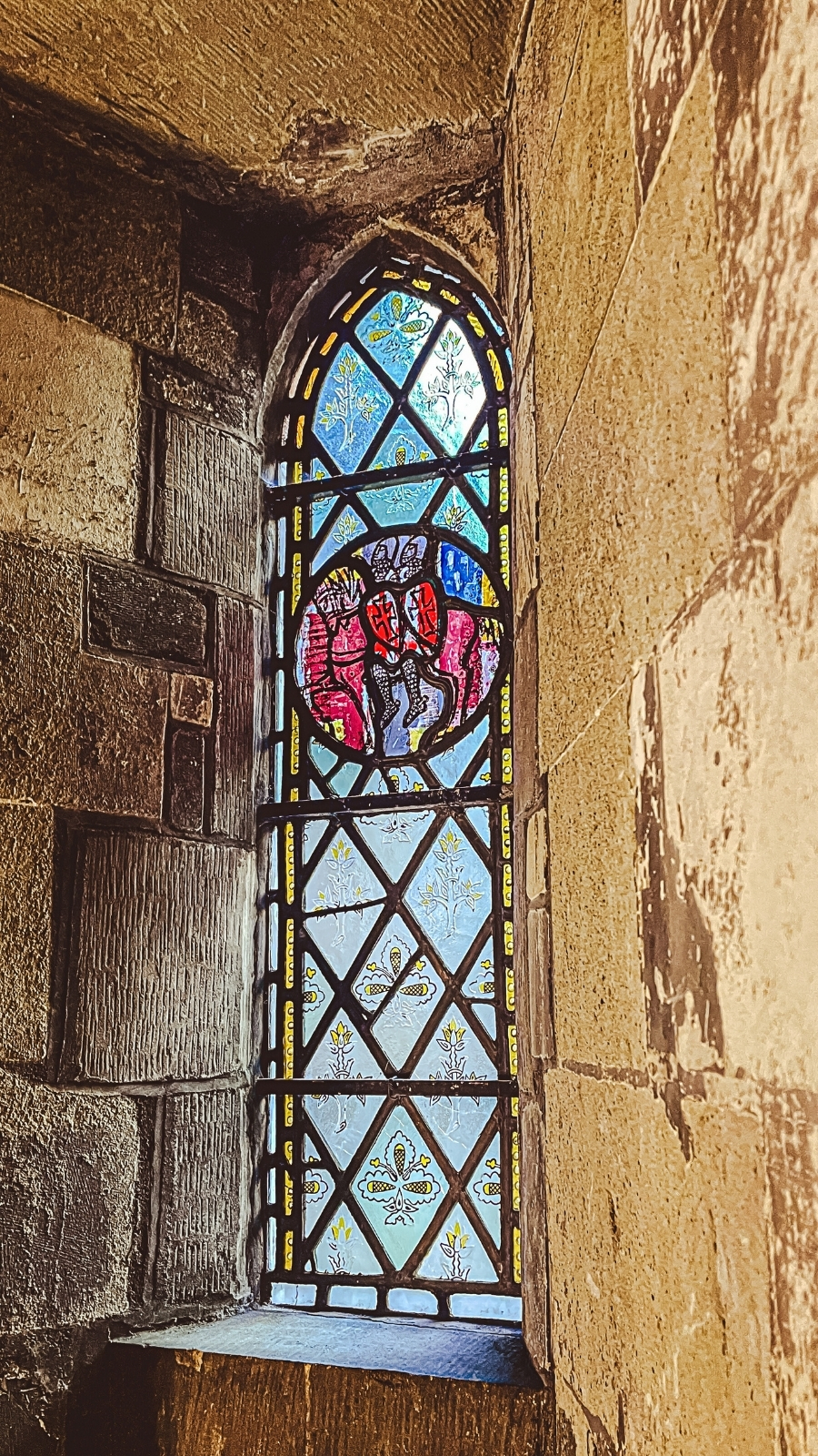 medieval places in london travel guide - historical sites in london temple church history photos - cheap things to do in london off the beaten path - beautiful places in london bucket list knights templar in london