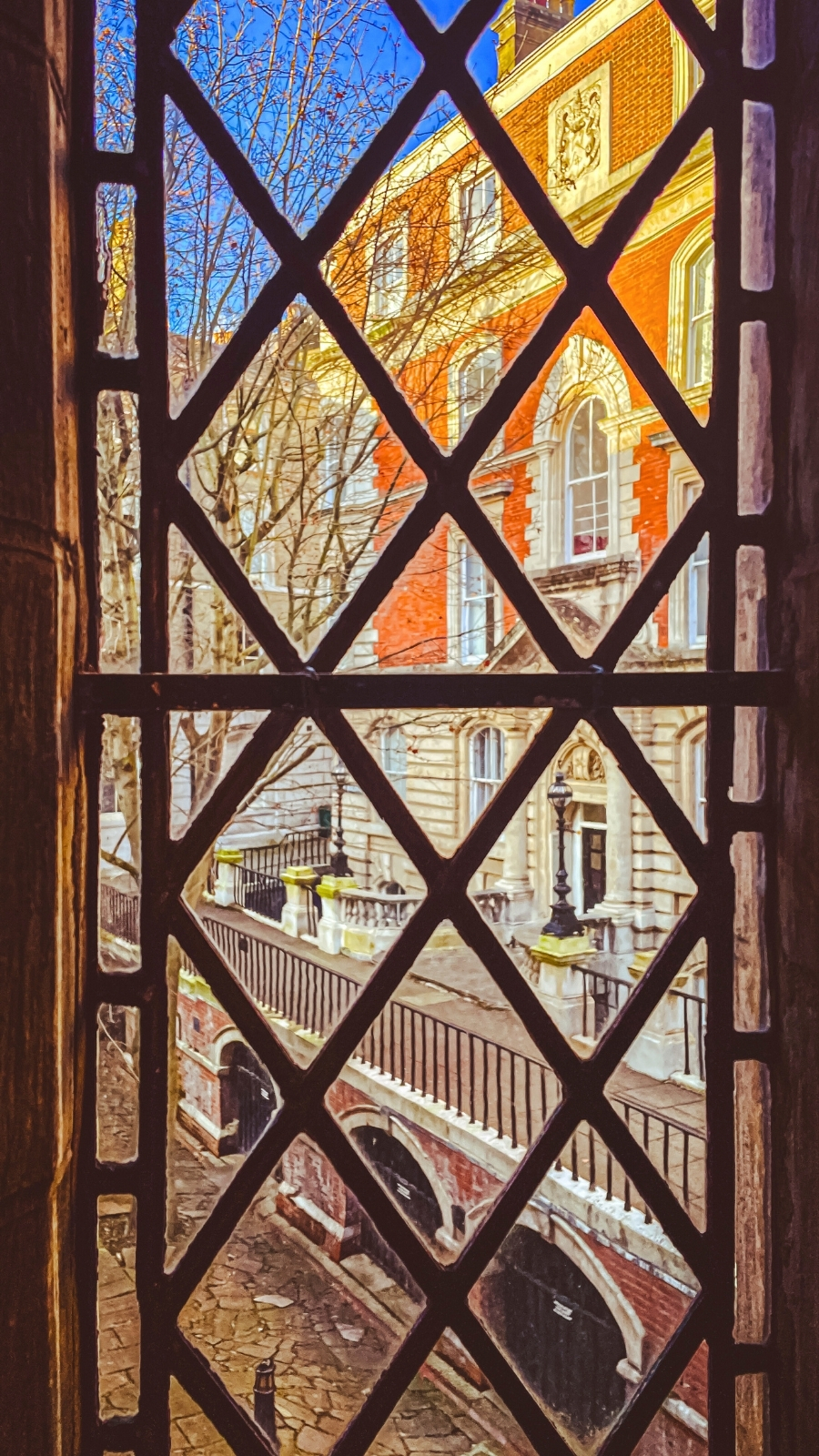 medieval places in london travel guide - historical sites in london temple church history photos - cheap things to do in london off the beaten path - beautiful places in london bucket list knights templar in london