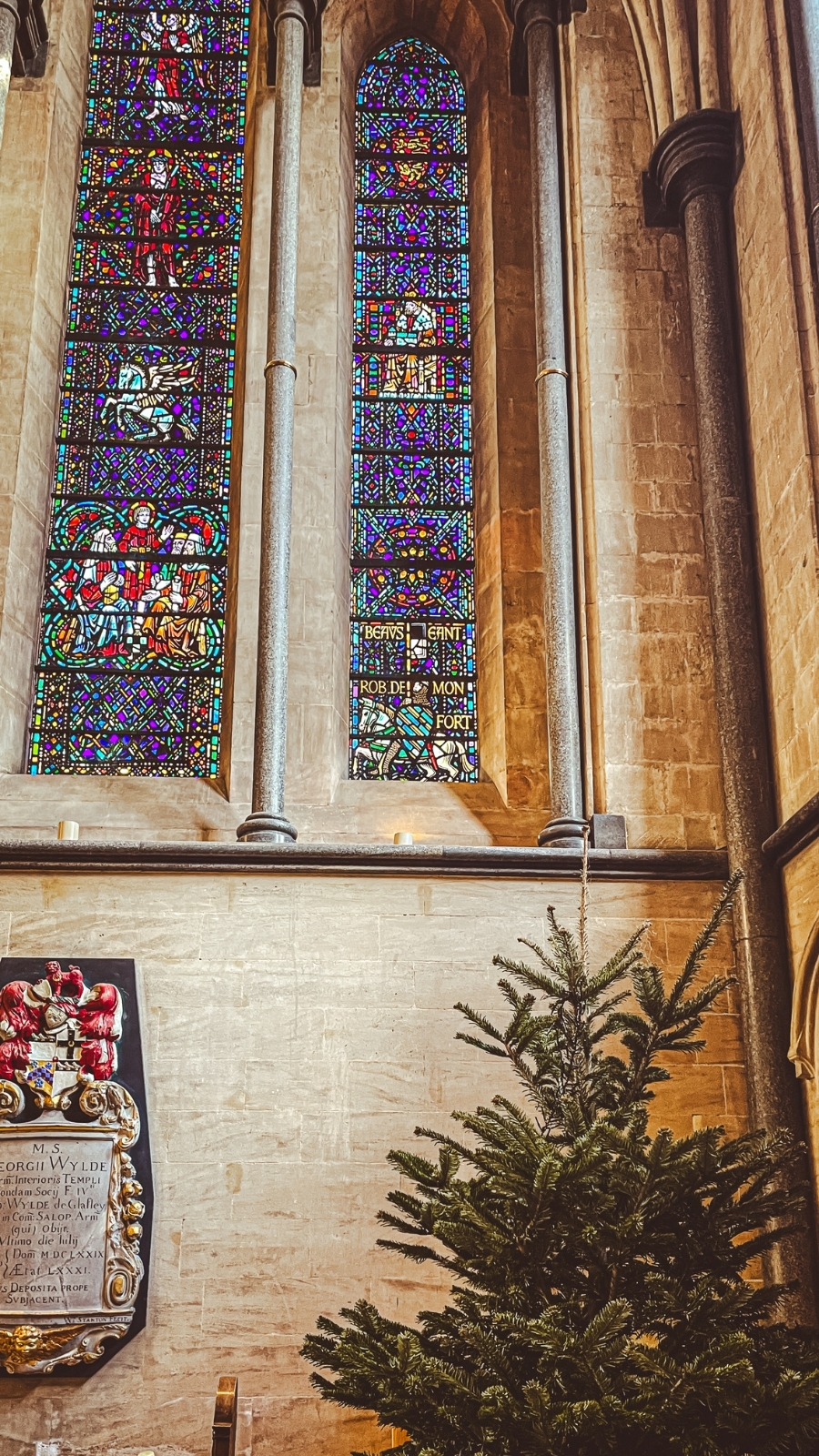 medieval places in london travel guide - historical sites in london temple church history photos - cheap things to do in london off the beaten path - beautiful places in london bucket list knights templar in london