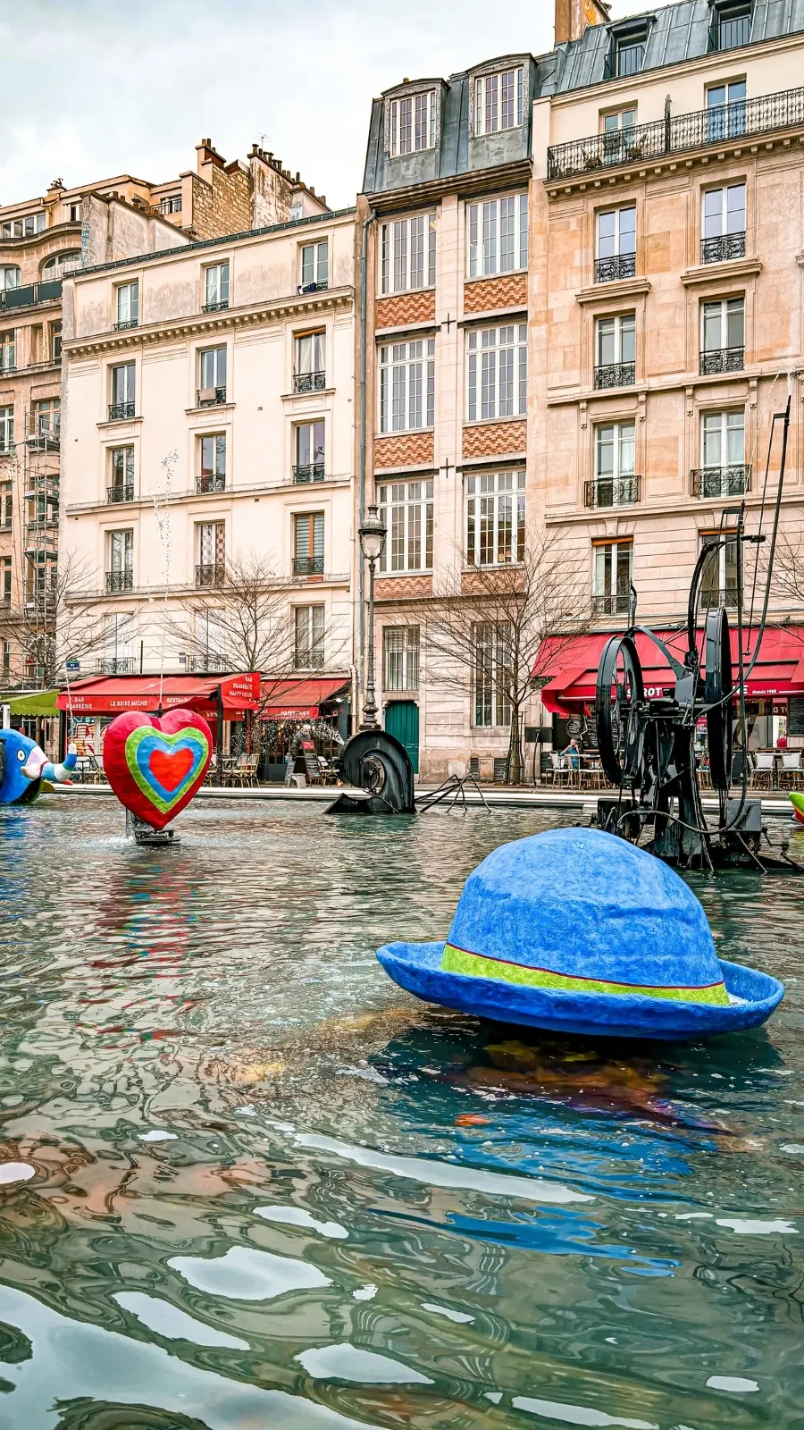Paris's Stravinsky Fountain: Secret Street Art & Sculptures - best hidden gems in paris - chatelet centre georges pompidou paris travel guide - fontaine stravinsky photos - most secret places in paris off the beaten path 