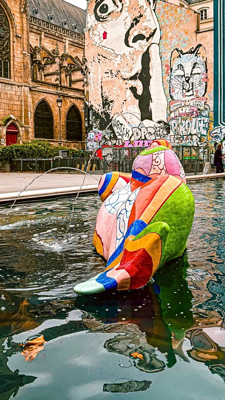 Paris's Stravinsky Fountain: Secret Street Art & Sculptures - best hidden gems in paris - chatelet centre georges pompidou paris travel guide - fontaine stravinsky photos - most secret places in paris off the beaten path 