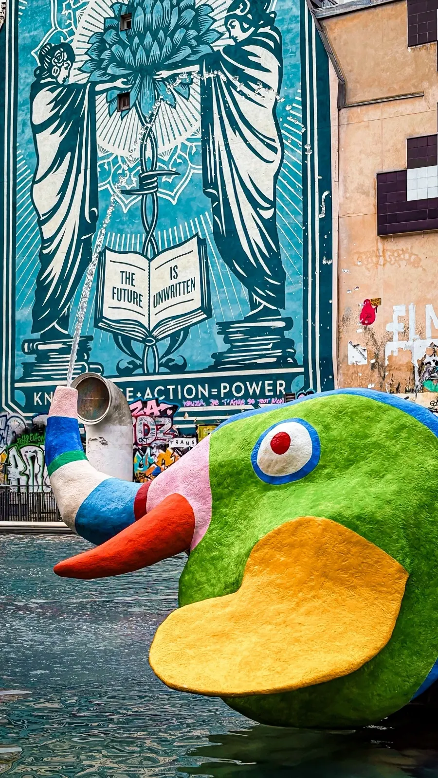 Paris's Stravinsky Fountain: Secret Street Art & Sculptures - best hidden gems in paris - chatelet centre georges pompidou paris travel guide - fontaine stravinsky photos - most secret places in paris off the beaten path 