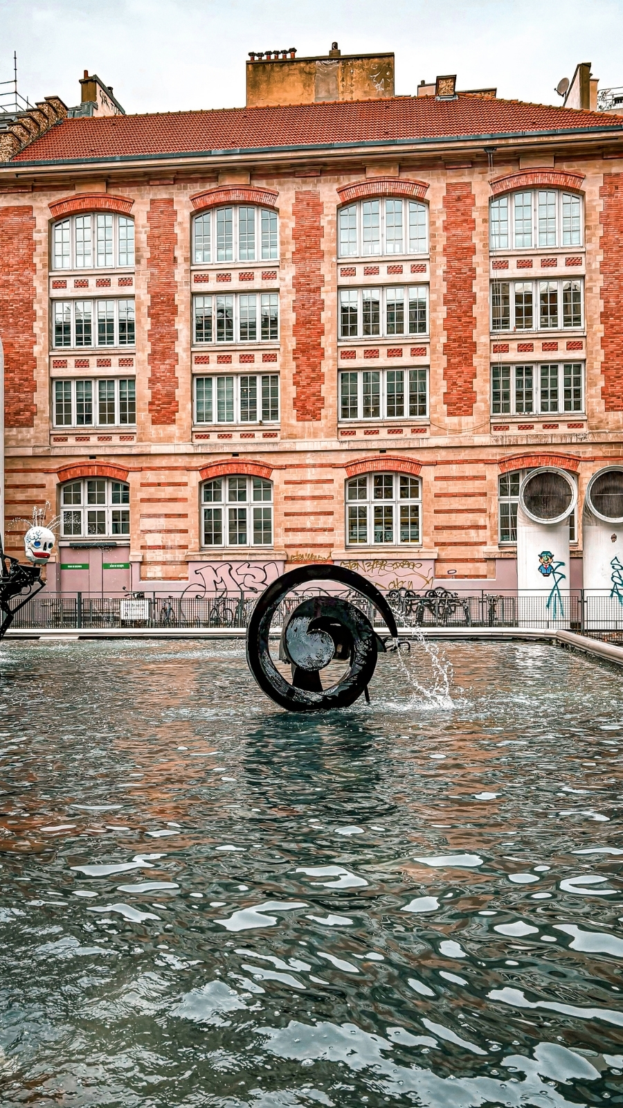Paris's Stravinsky Fountain: Secret Street Art & Sculptures - best hidden gems in paris - chatelet centre georges pompidou paris travel guide - fontaine stravinsky photos - most secret places in paris off the beaten path 