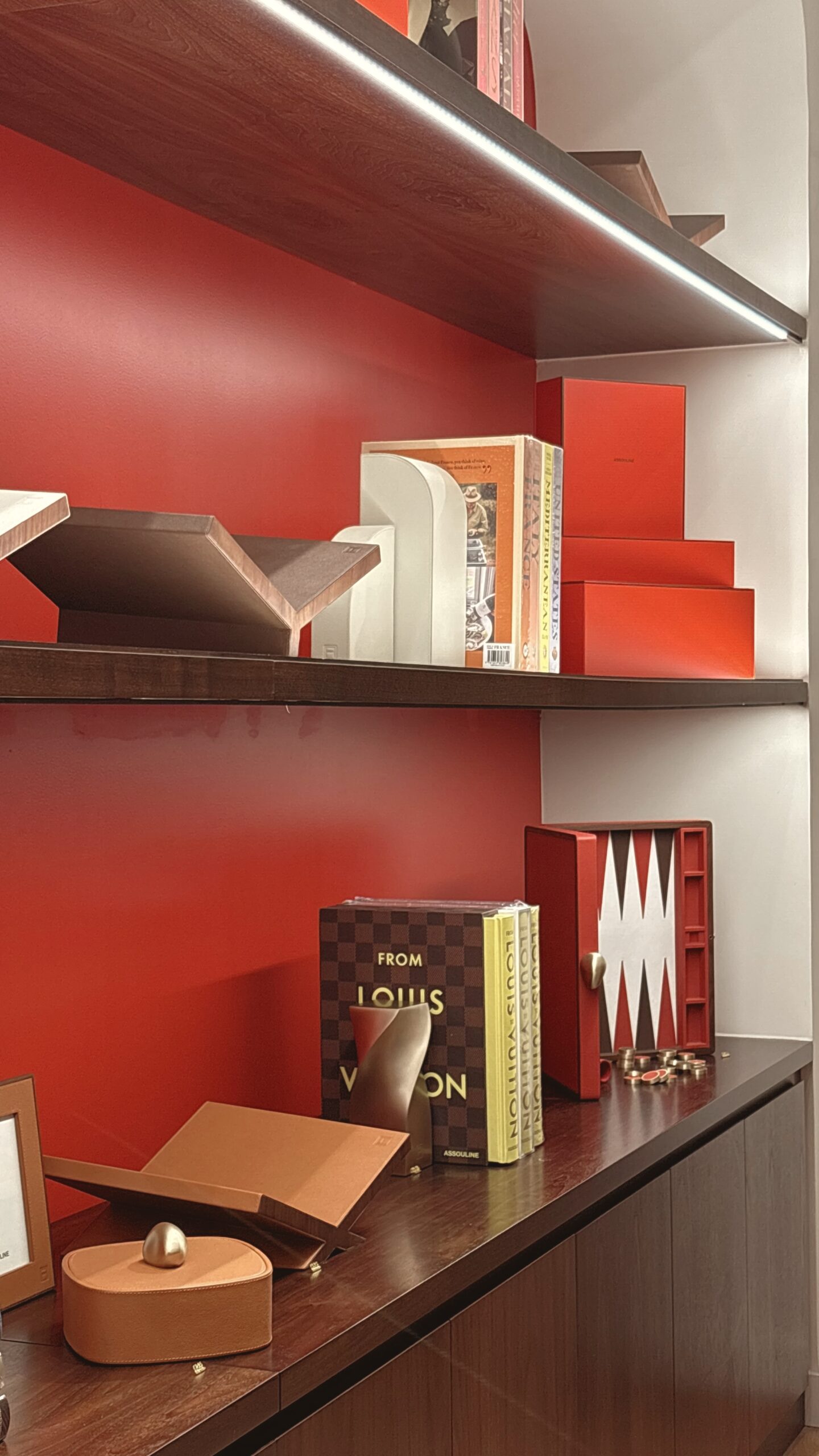 Assouline Bookstore, Rue Bonaparte paris - The Antiques and Vintage Literary Vibe