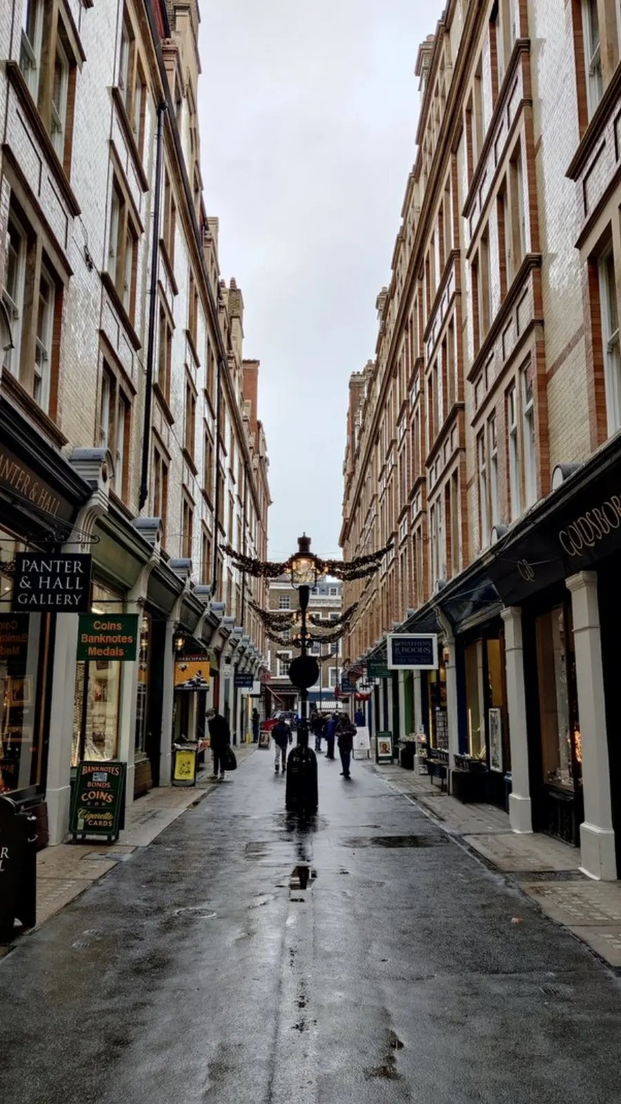 Free Places to Visit in London: Cecil Court, Leicester Square Station