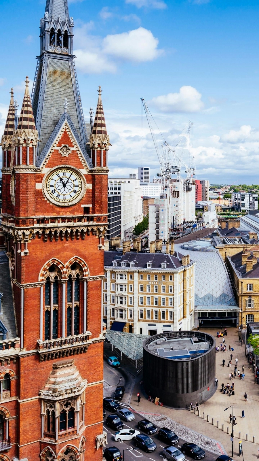 Free Things to Do on London's Northern Line: St. Pancras International (King's Cross St Pancras)