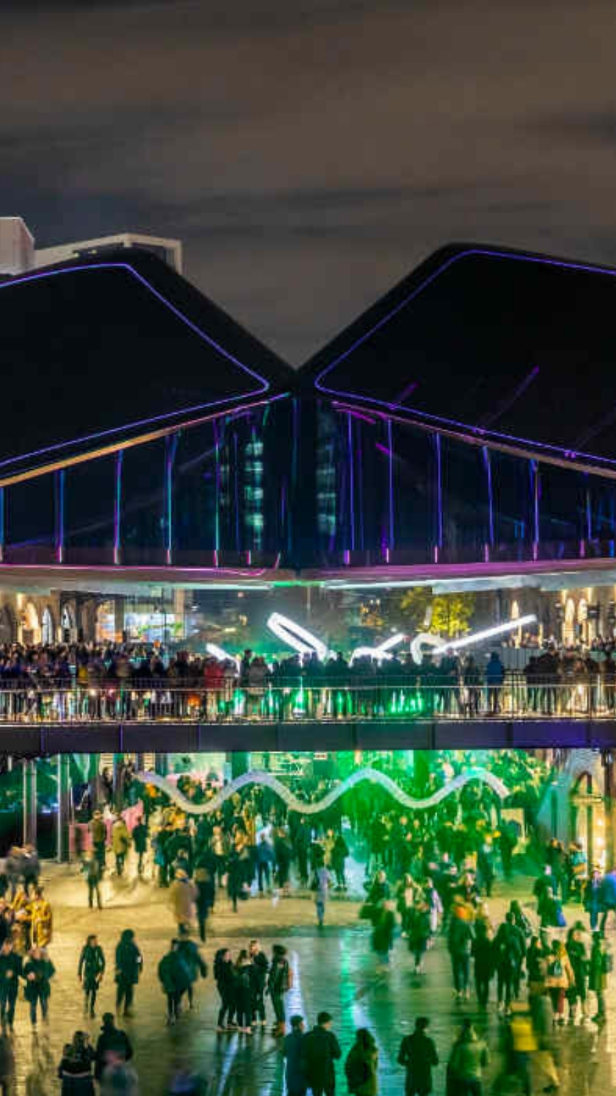 Free Places to Visit in London: Coal Drops Yard and Granary Square (King's Cross St Pancras)