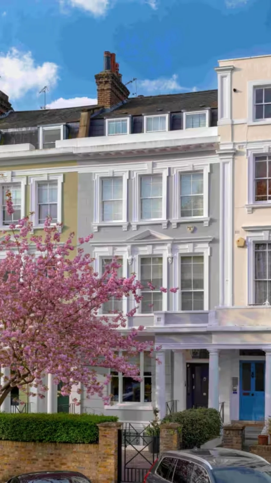 Free Places to Visit in London: Chalcot Square, Primrose Hill, North London